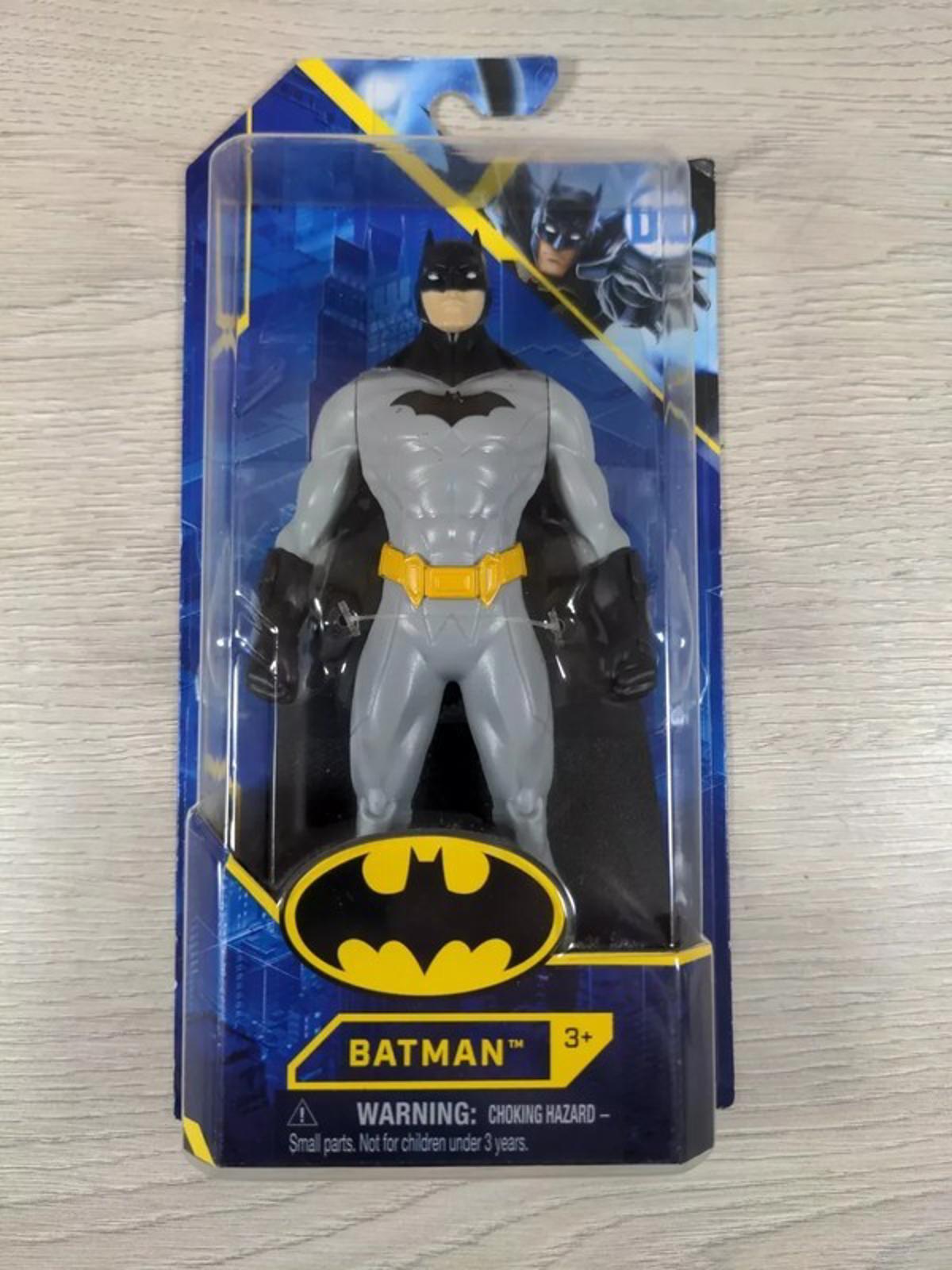 DC Comics Batman 6" Collectable Toy Figure Spin Master - Retrorama UK