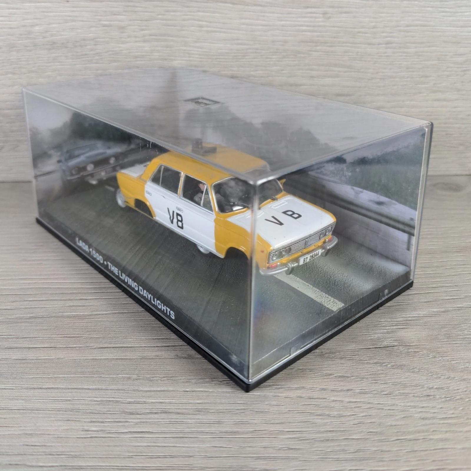 Eaglemoss James Bond 007 Lada 1500 The Living Daylights Diecast Car 1:43 Scale