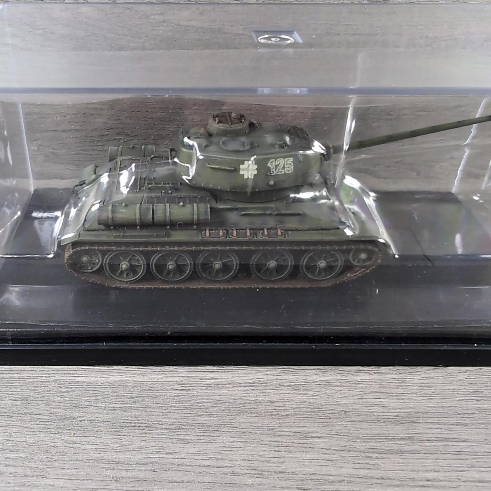 Dragon Armor T34/85 MOD 1944 German Army Poland 1944 1:72 Scale Model