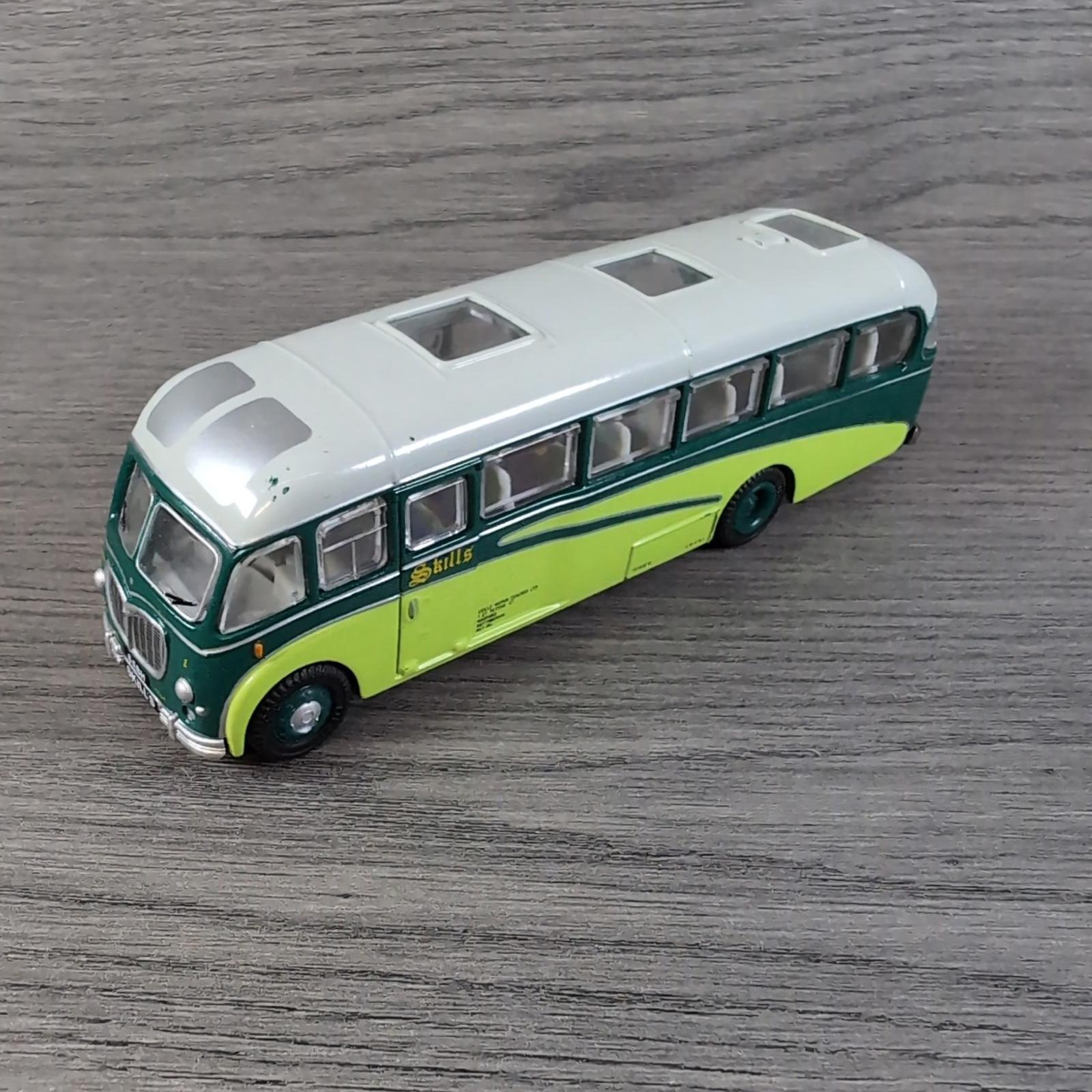 Exclusive First Editions EFE Bedford Duple Vega 18712 Diecast Model 1:76 Scale