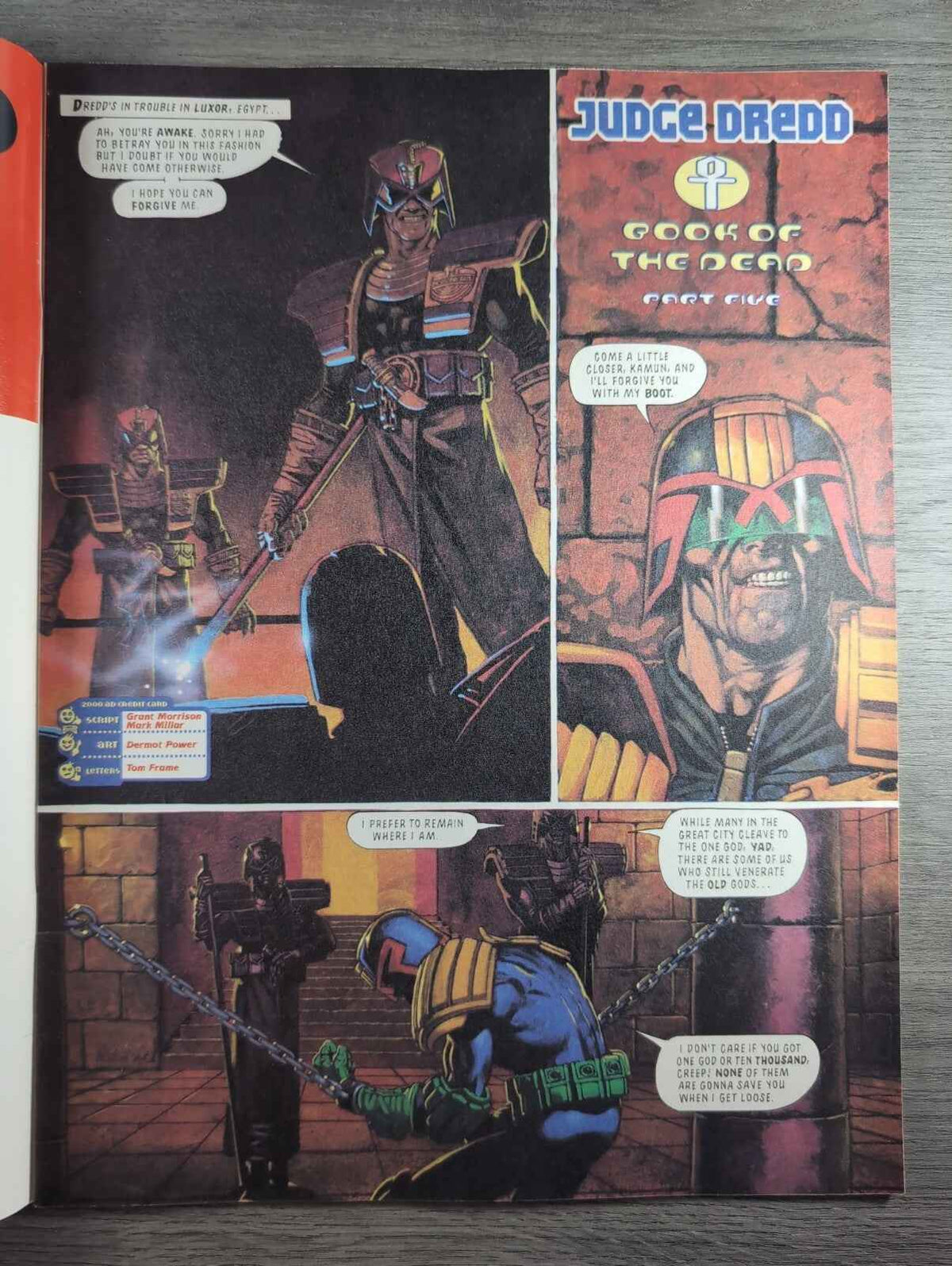2000AD Prog 863 Featuring Judge Dredd Comic 27th Nov 1993 Vintage Retro Comic