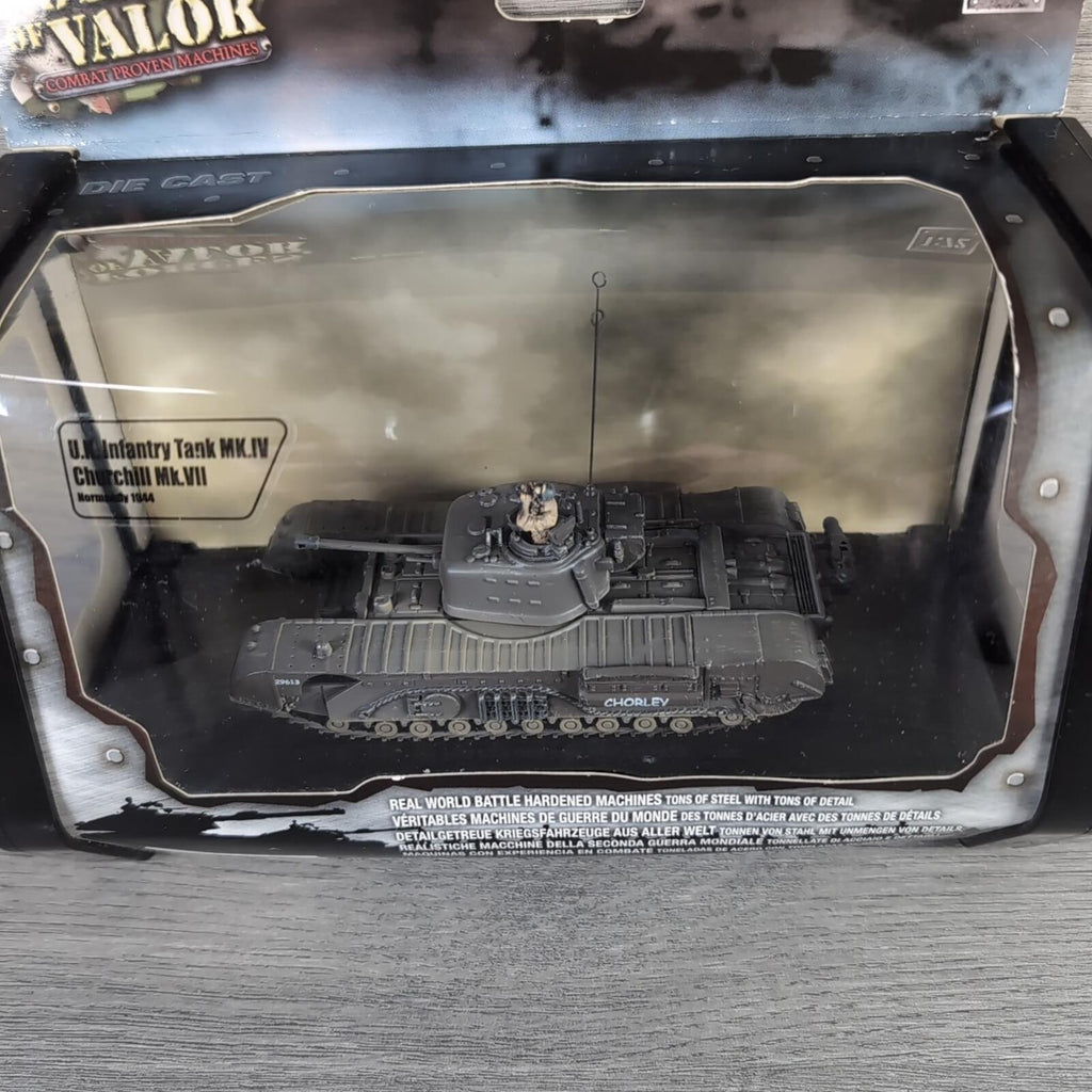Forces Of Valour U.K Infantry Tank MK.IV Churchill Mk.VII Normandy 1:72 Scale