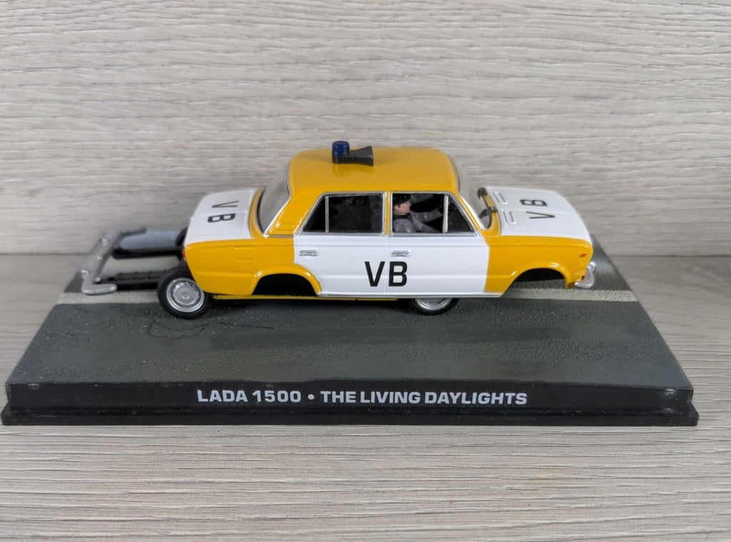 Eaglemoss James Bond 007 Lada 1500 The Living Daylights Diecast Car 1:43 Scale