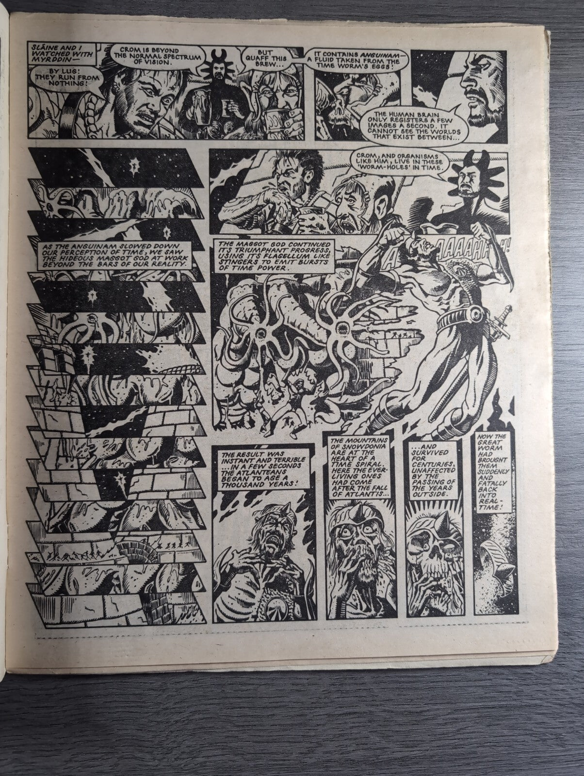 2000AD Prog 414 Featuring Judge Dread Comic 20 April 1985 Vintage Retro Comic