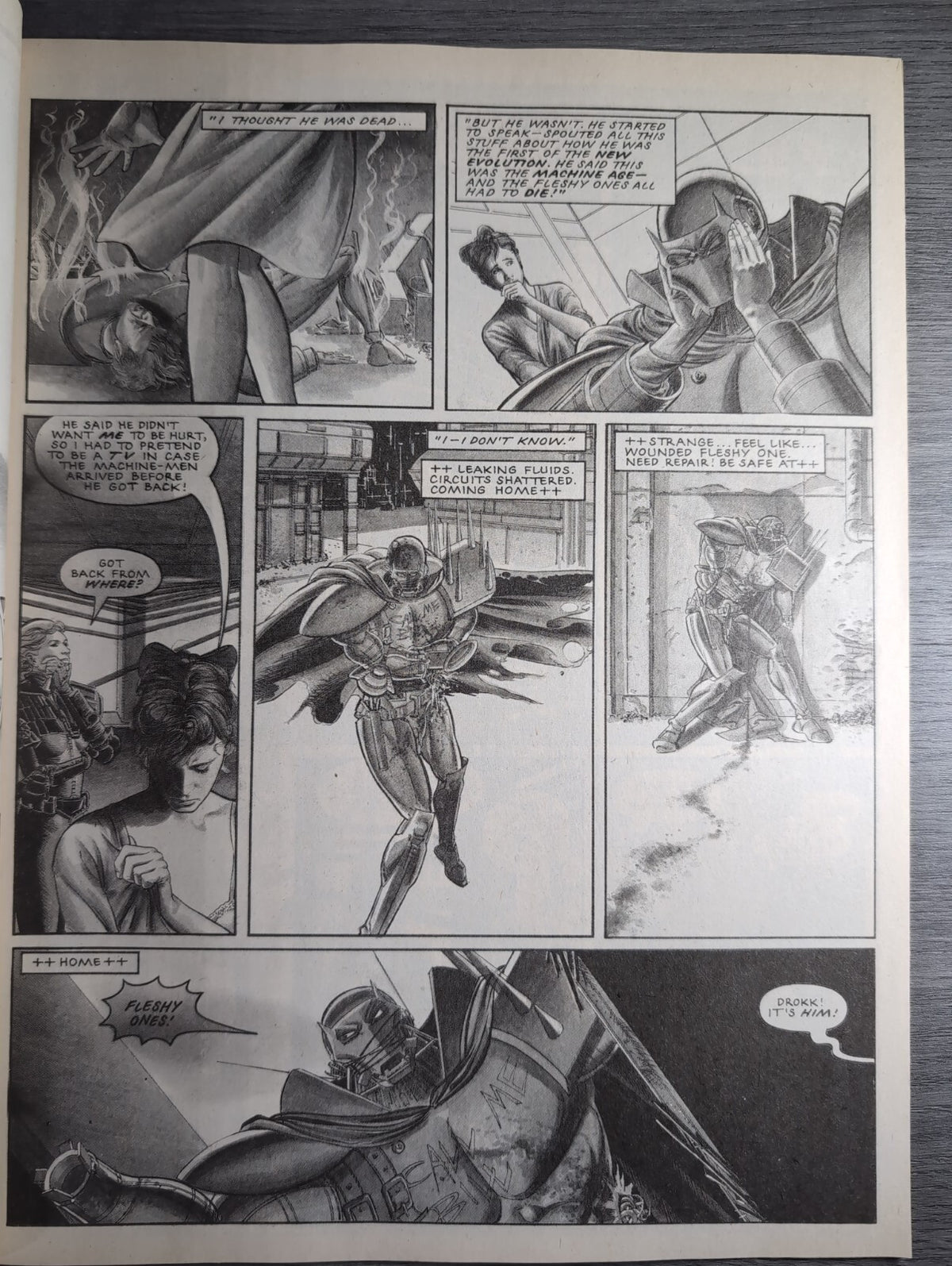 2000AD Prog 647 Featuring Judge Dread Comic 7th Oct 1989 Vintage Retro Comic - Retrorama UK