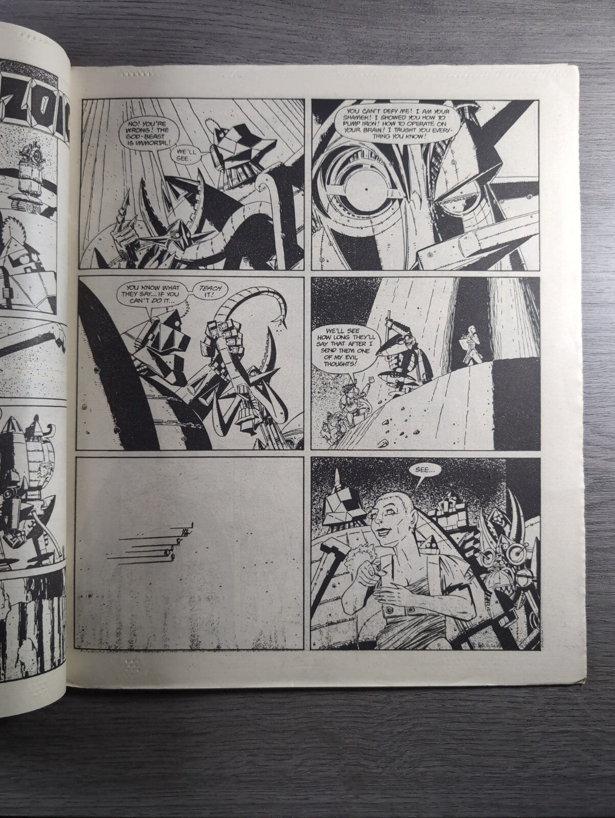 2000AD Prog 490 Featuring Judge Dread Comic 4th Oct 1986 Vintage Retro Comic