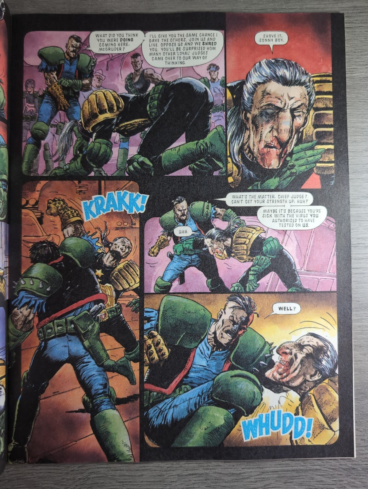 2000AD Prog 846 Featuring Judge Dredd Comic 31st July 1993 Vintage Retro Comic