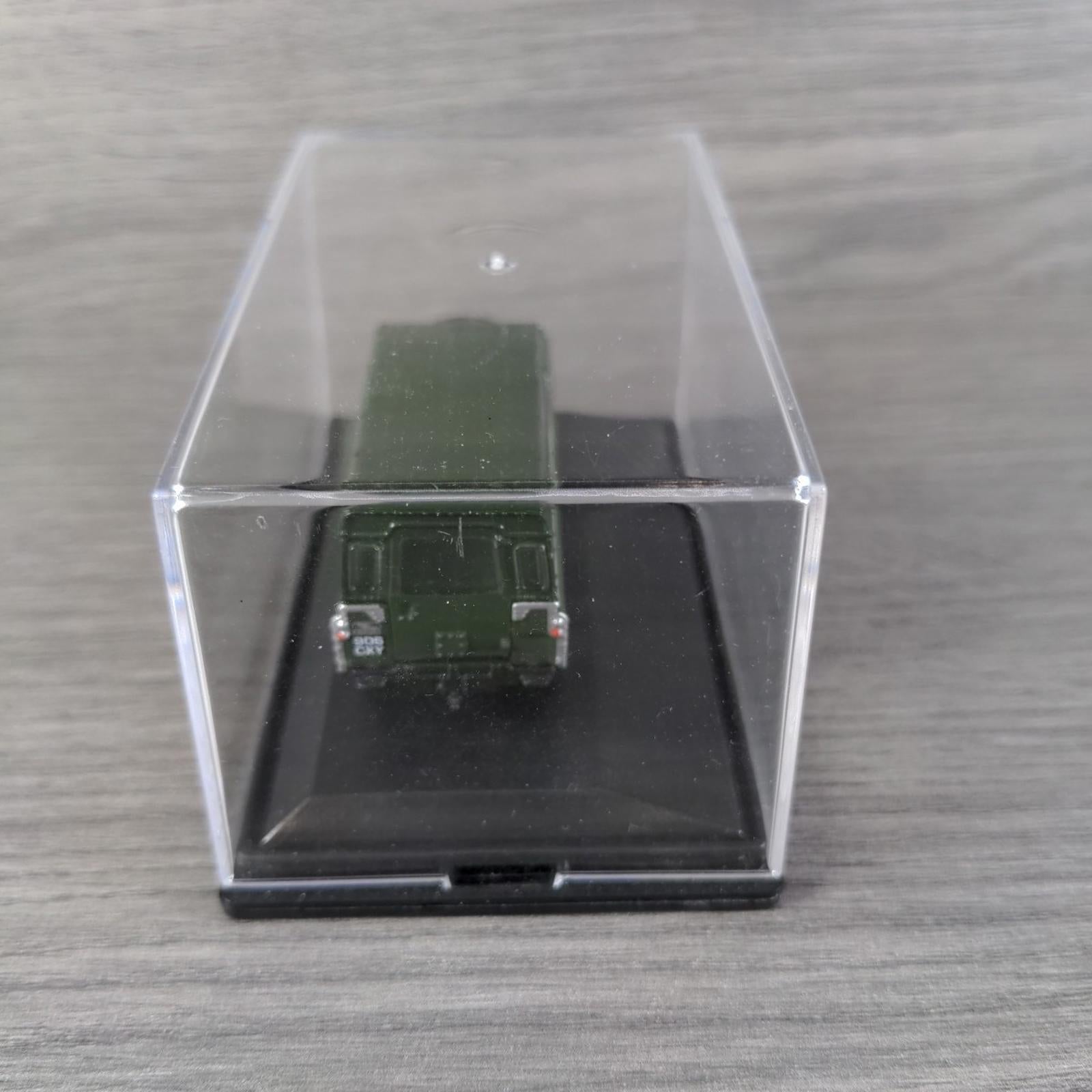 Oxford Commercials Land Rover Series II Station Wagon 1:76 Scale Die-Cast Model
