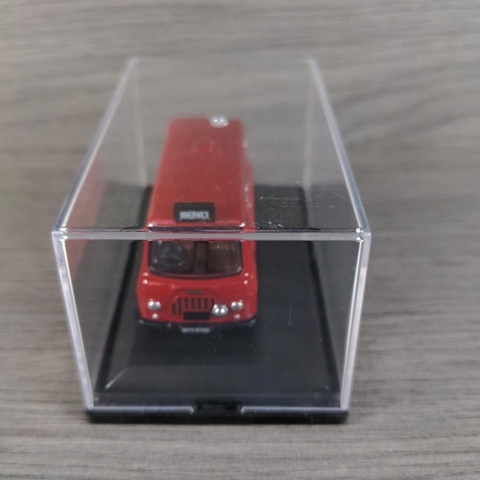 Oxford Commercials Royal Mail Morris J2 Post Bus 1:76 Scale Die-Cast Model