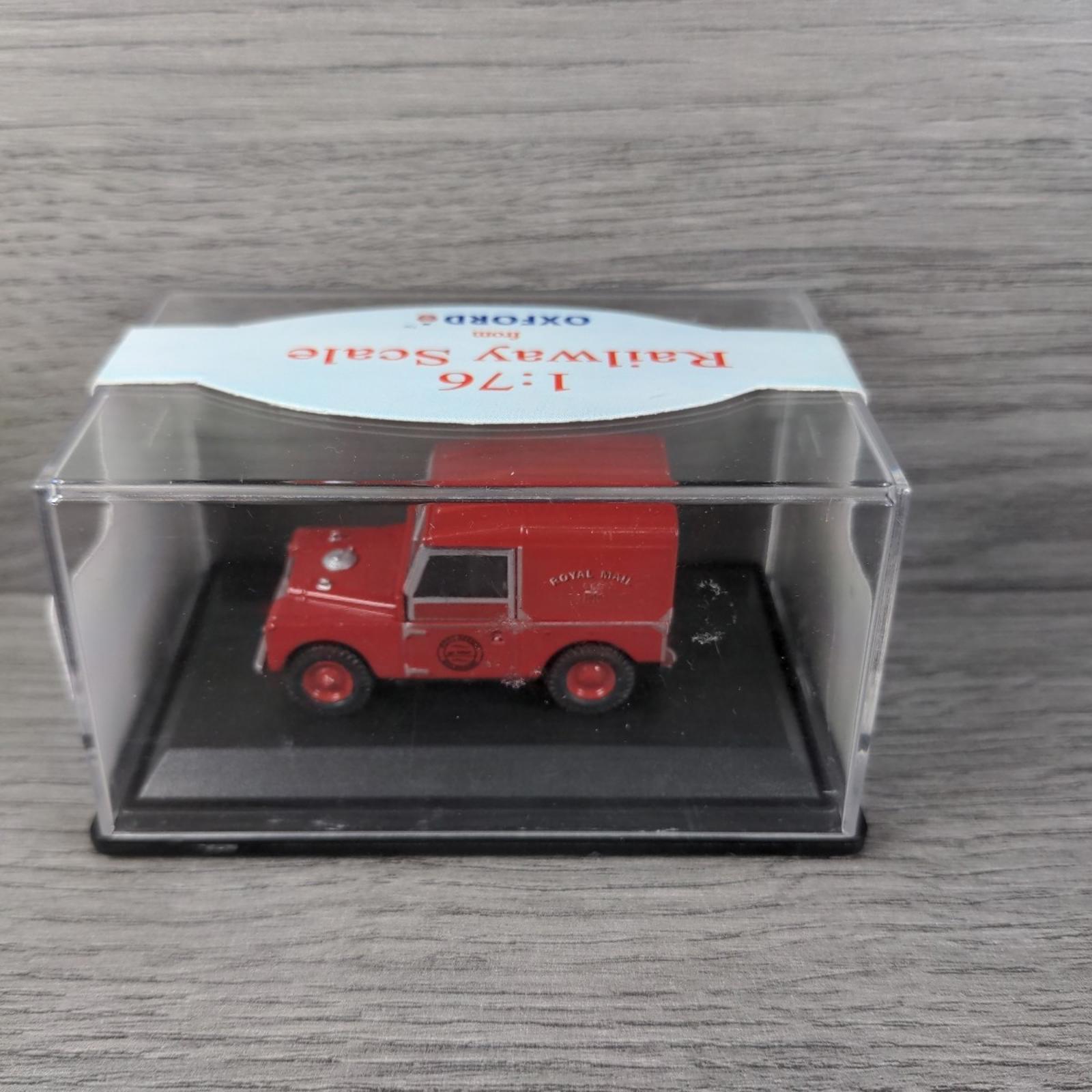 Oxford Railway Scale Royal Mail Land Rover 88 1:76 Scale Die-Cast Model