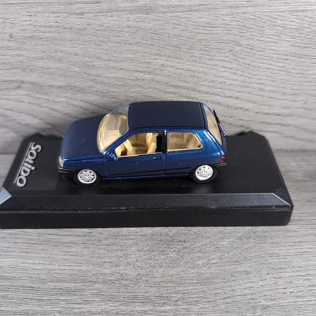 Solido 1519 Renault Clio 1:43 Scale Diecast Model Car