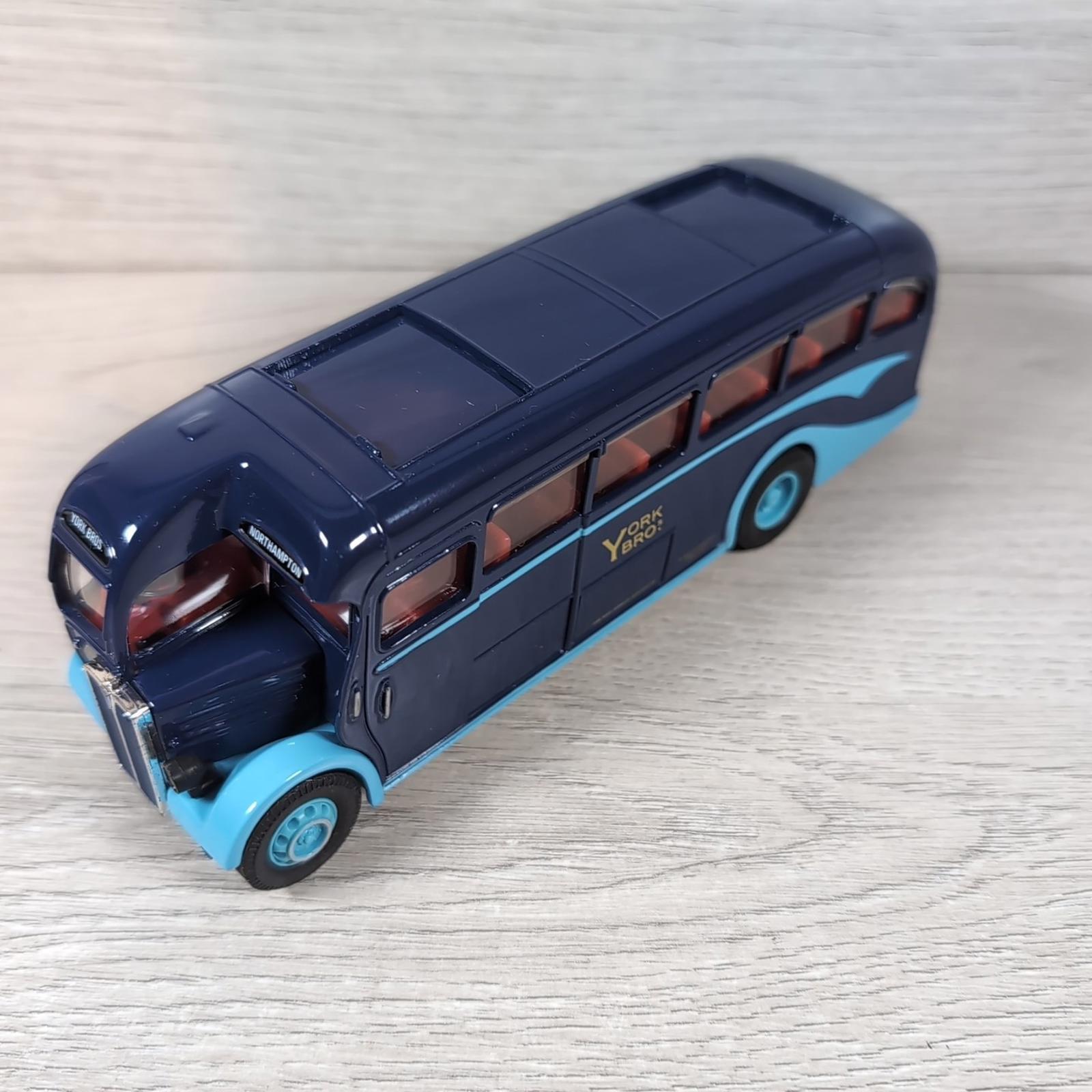 Corgi Classics Public Transport 97053 Burlingham Seagull AEC  Die-Cast Model