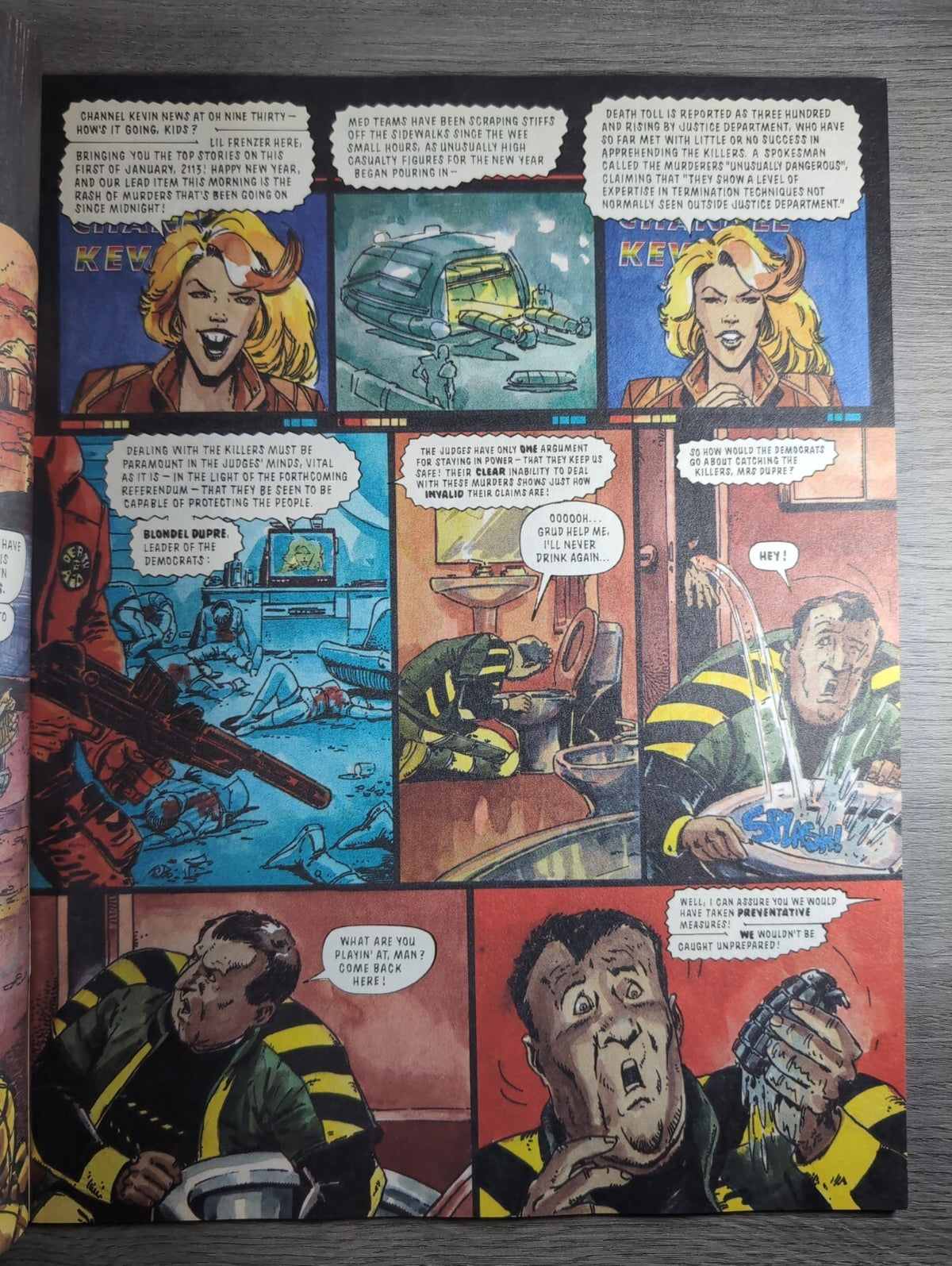 2000AD Prog 714 Featuring Judge Dredd Comic 19th Jan 1991 Vintage Retro Comic