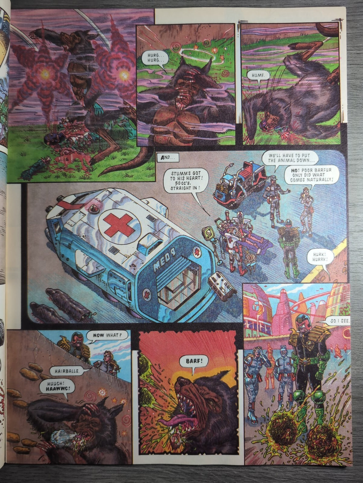2000AD Prog 827 Featuring Judge Dredd Comic 20th March 1993 Vintage Retro Comic