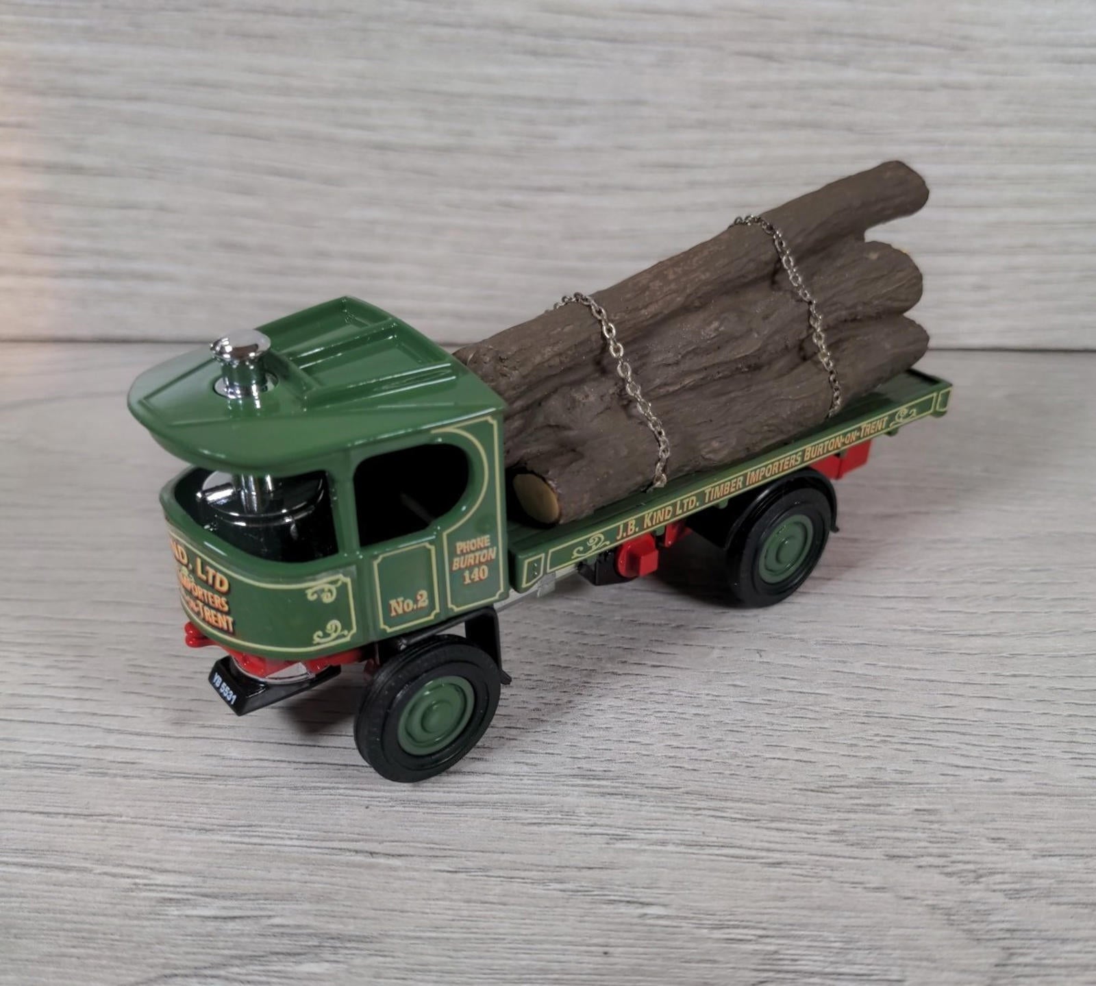 Matchbox Collectables  Atkinson Logger Diecast Model YAS06-M 1995 Vintage