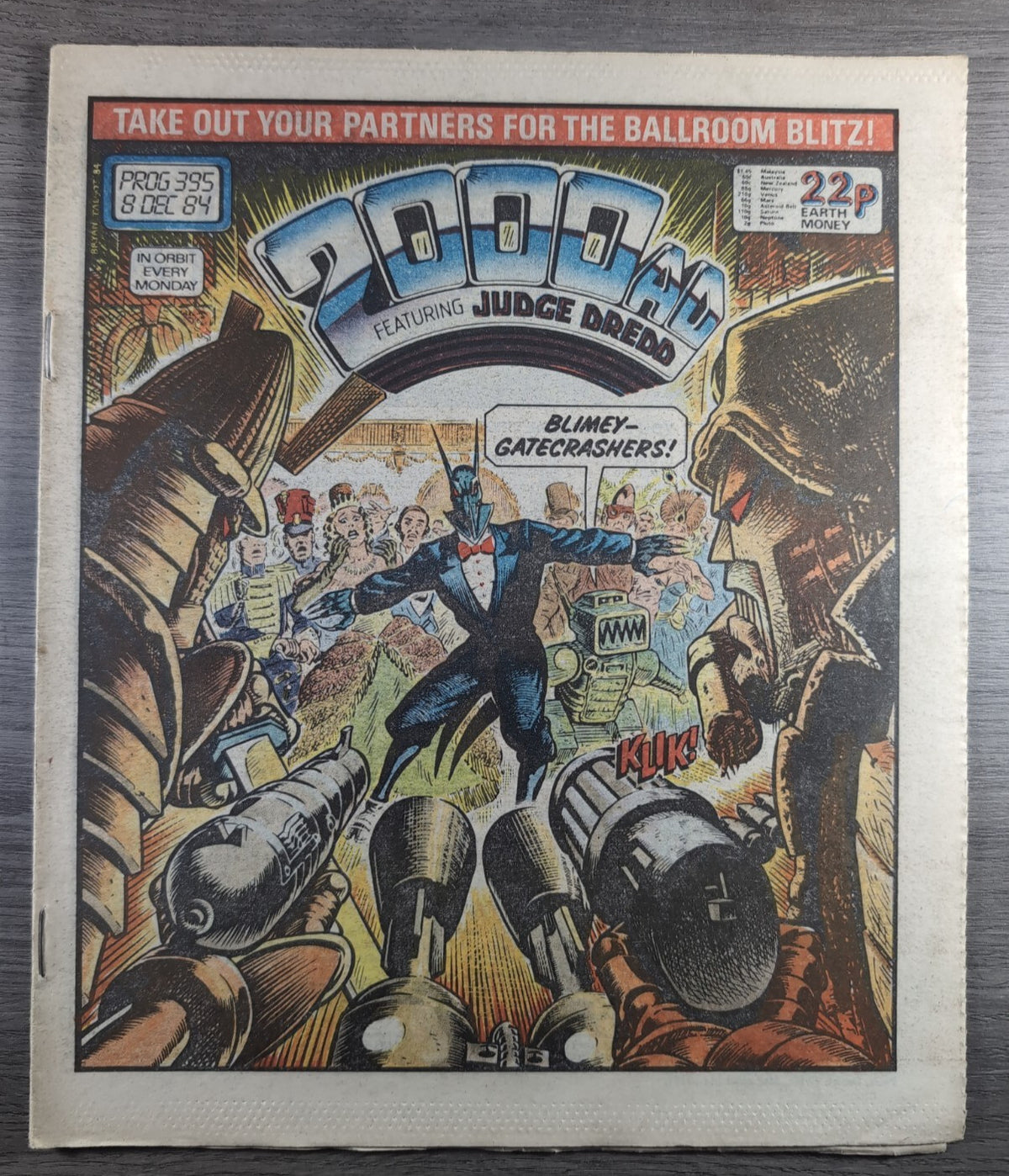 2000AD Prog 395 Featuring Judge Dredd Comic 8th Dec 1984 Vintage Retro Comic