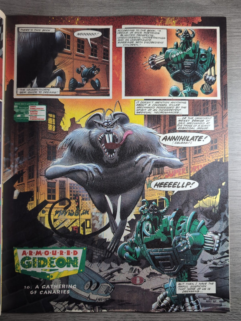 2000AD Prog 838 Featuring Judge Dredd Comic 5th June 1993 Vintage Retro Comic