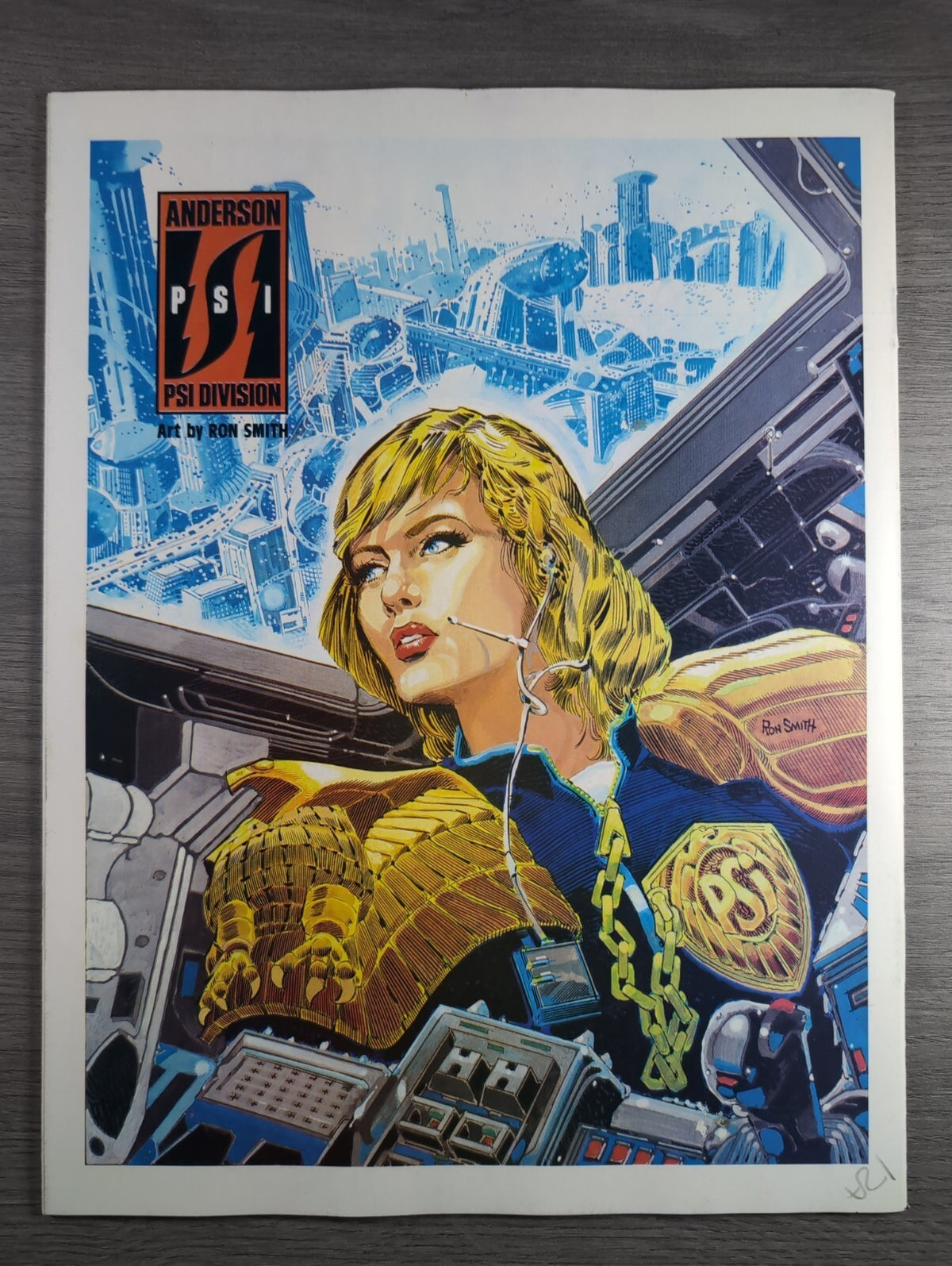 2000AD Prog 718 Featuring Judge Dredd Comic 16th Feb 1991  Vintage Retro Comic