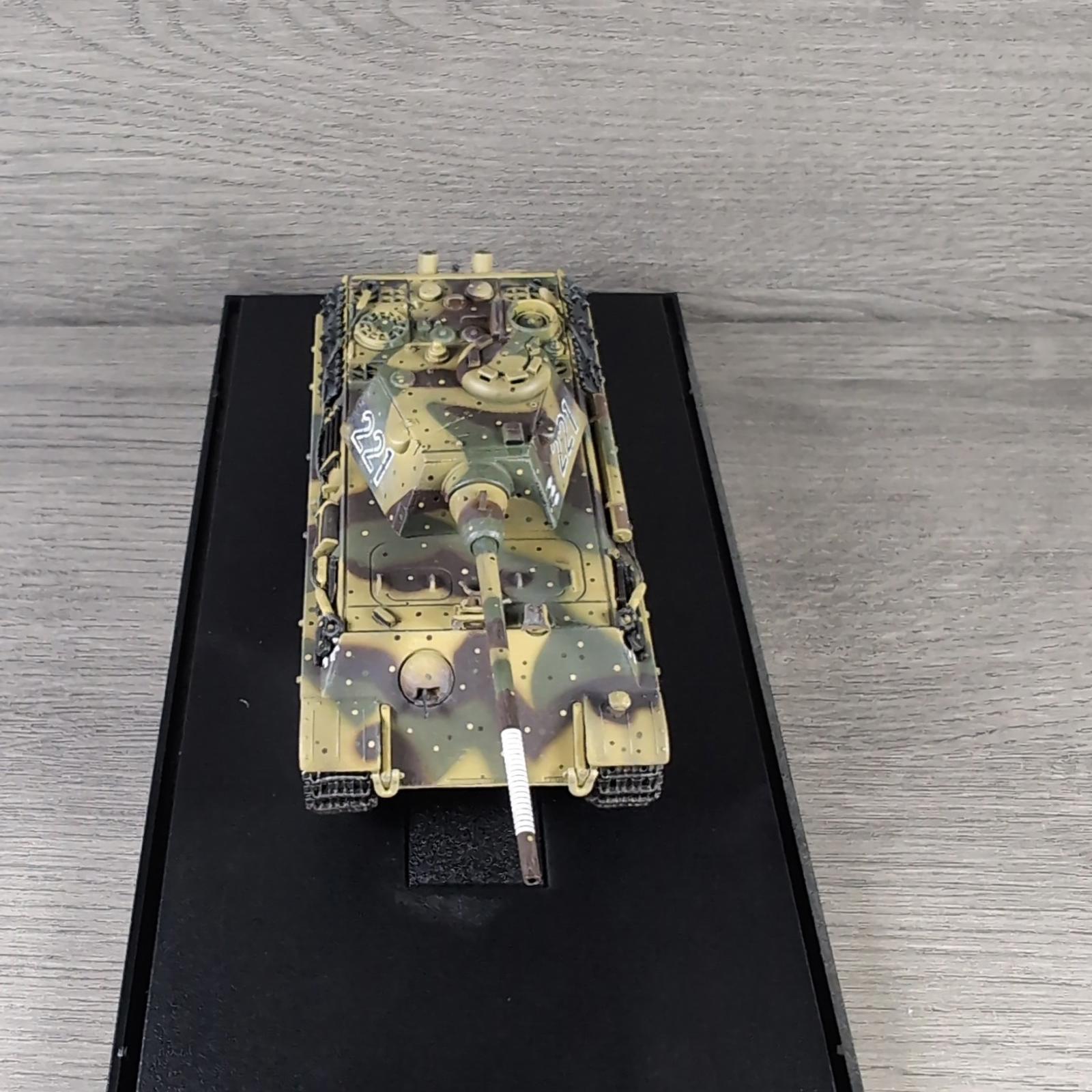 Dragon Armor Panther F Berlin 1945 1:72 Scale Model Tank 60043