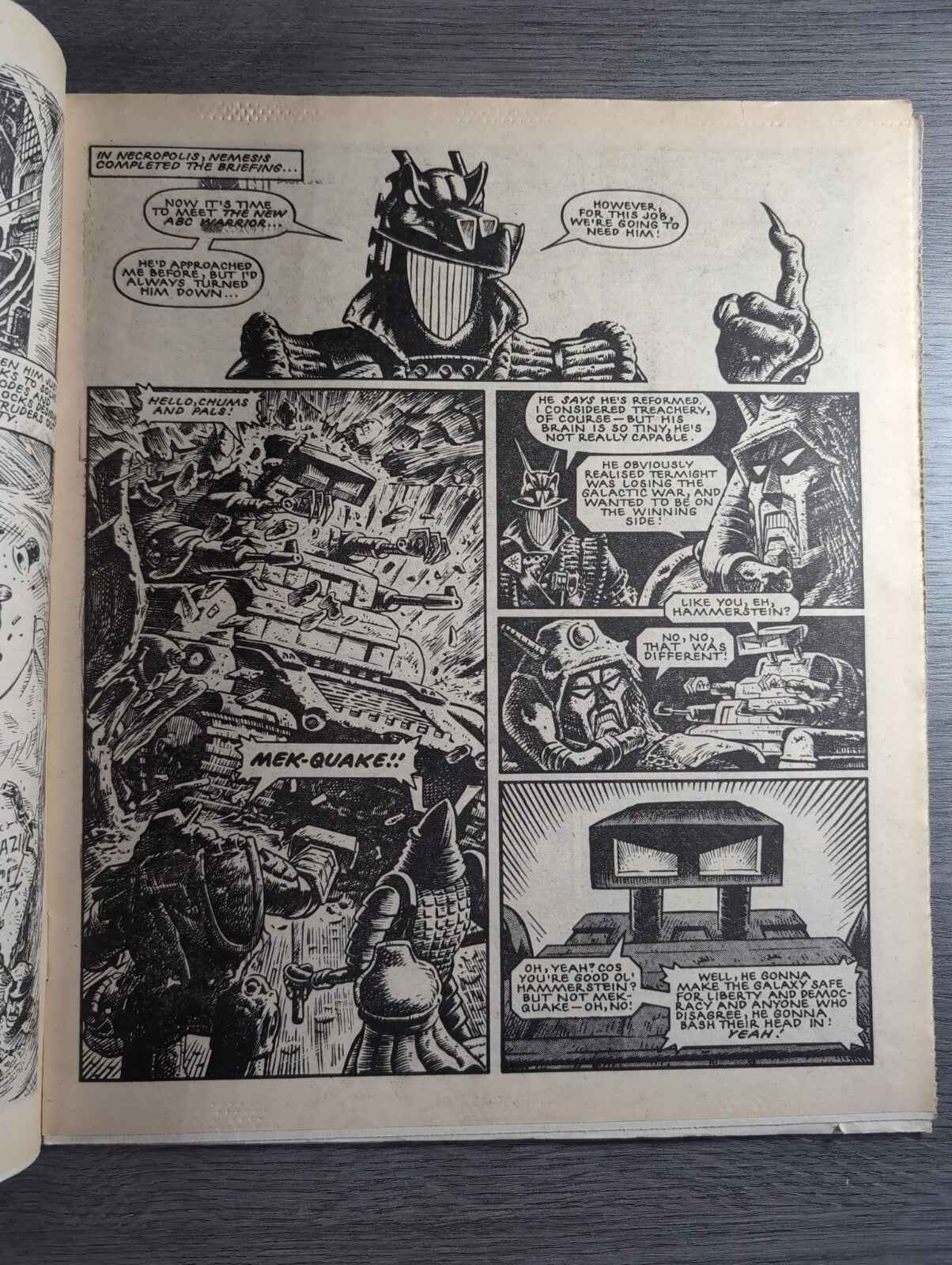 2000AD Prog 444 Featuring Judge Dread Comic 16th Nov 1985 Vintage Retro Comic