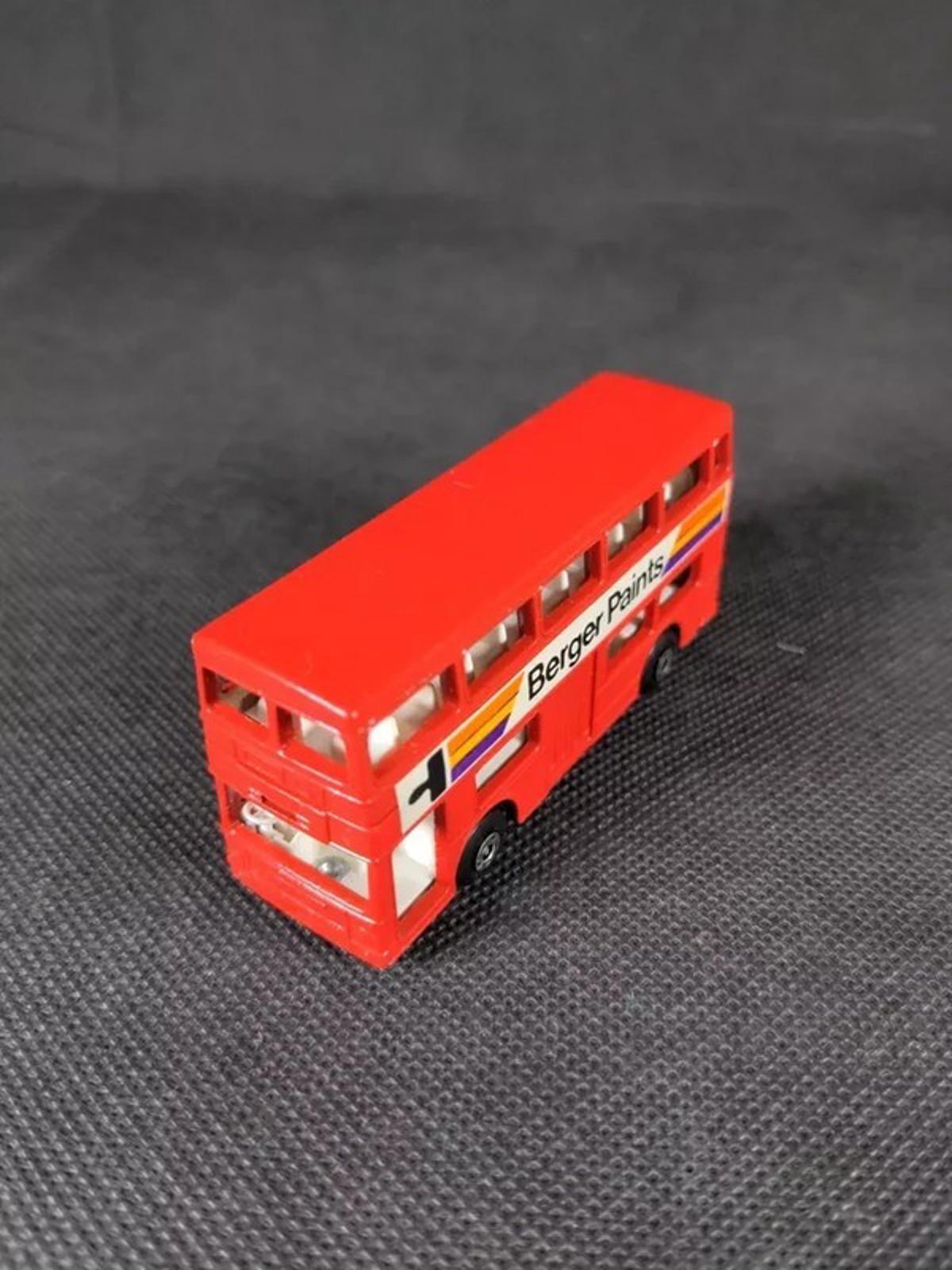 Matchbox Superfast New 17 The Londoner Diecast Bus Berger Paints Vintage 1972