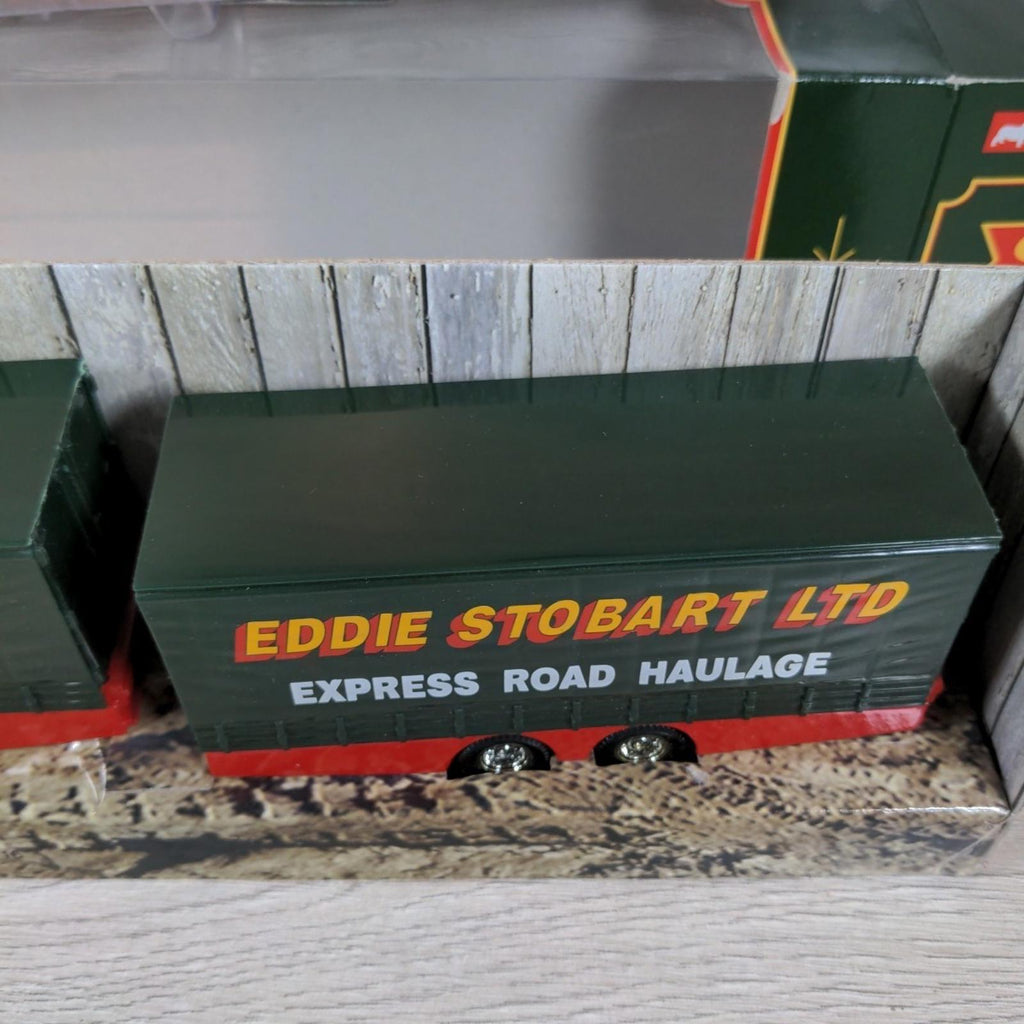 Corgi Eddie Stobart Ltd 59516 Volvo Short Wheelbase Lorry Die-Cast Model