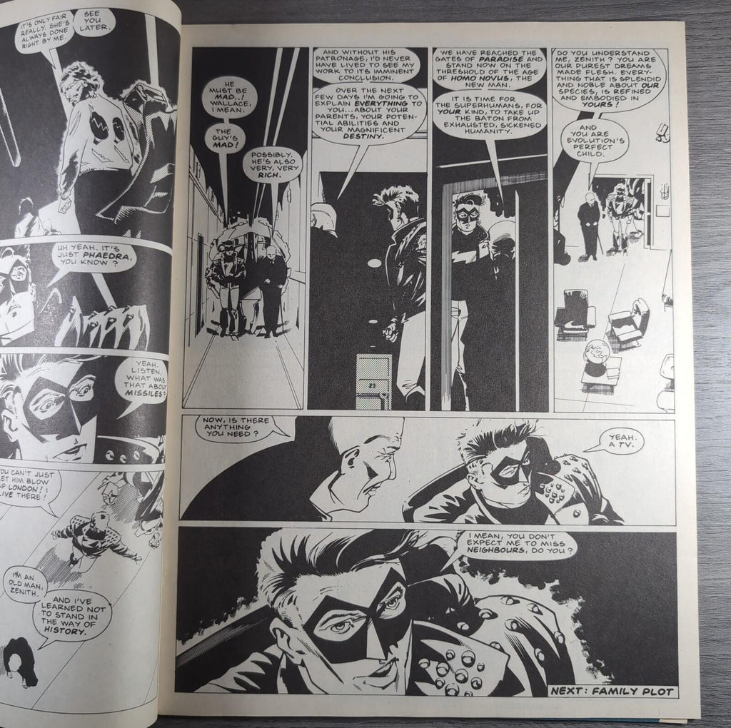 2000AD Prog 597 Featuring Judge Dredd 22nd October 1988 Vintage Comic