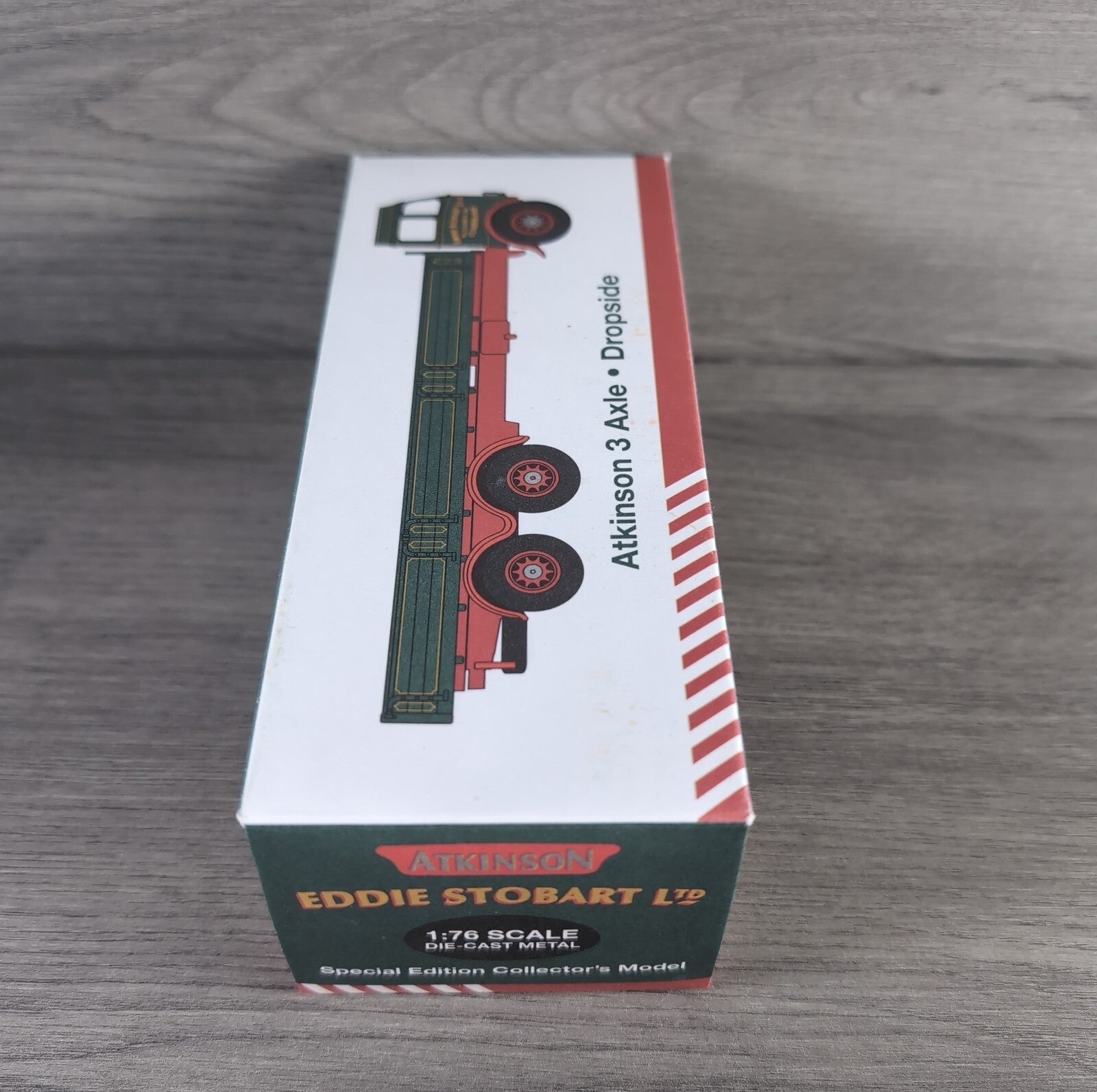 Atlas Editions Eddie Stobart Atkinson 3 Axle Dropside Die-Cast Model