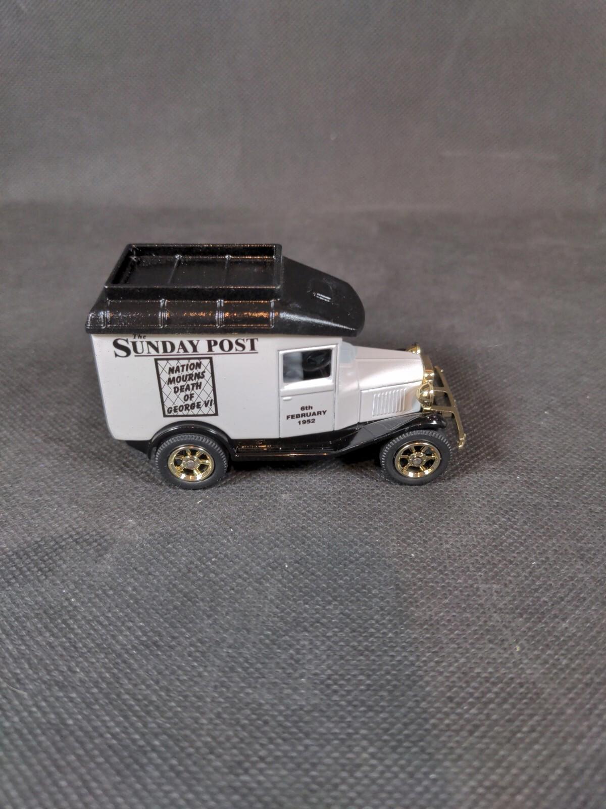 Oxford Diecast - Ltd Edition 1:43 Sunday Post Golden Jubilee Celebrations 2002 - Retrorama UK