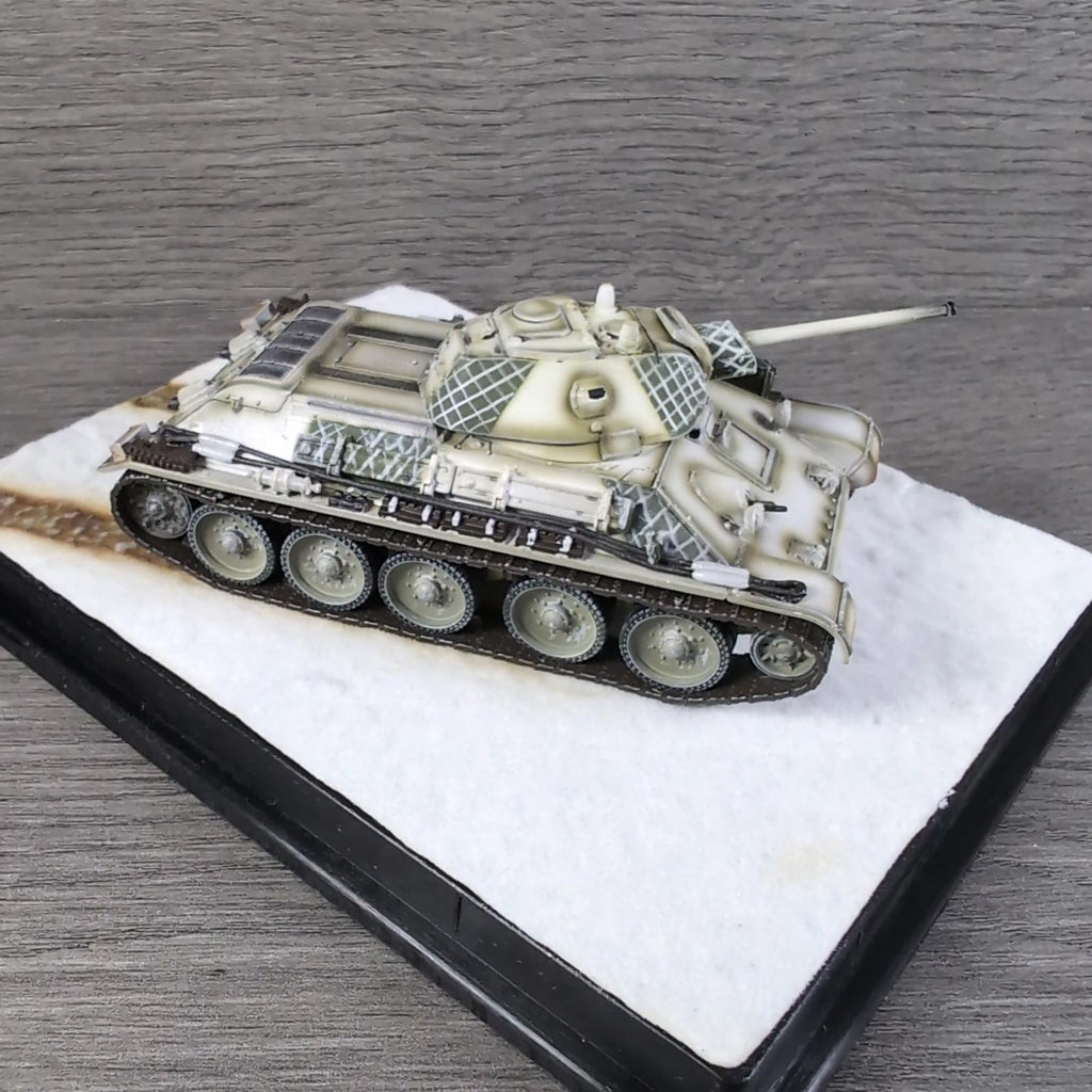 Dragon Armor T-34/76 MOD.1941 1st Guards Tank Brigade Moscow 1942 1:762 Scale