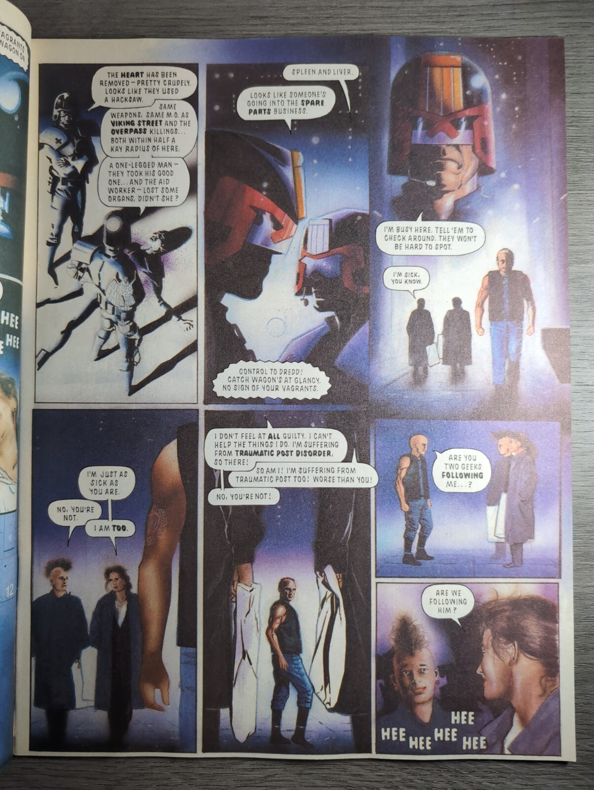 2000AD Prog 717 Featuring Judge Dredd Comic 9th Feb 1991 Vintage Retro Comic