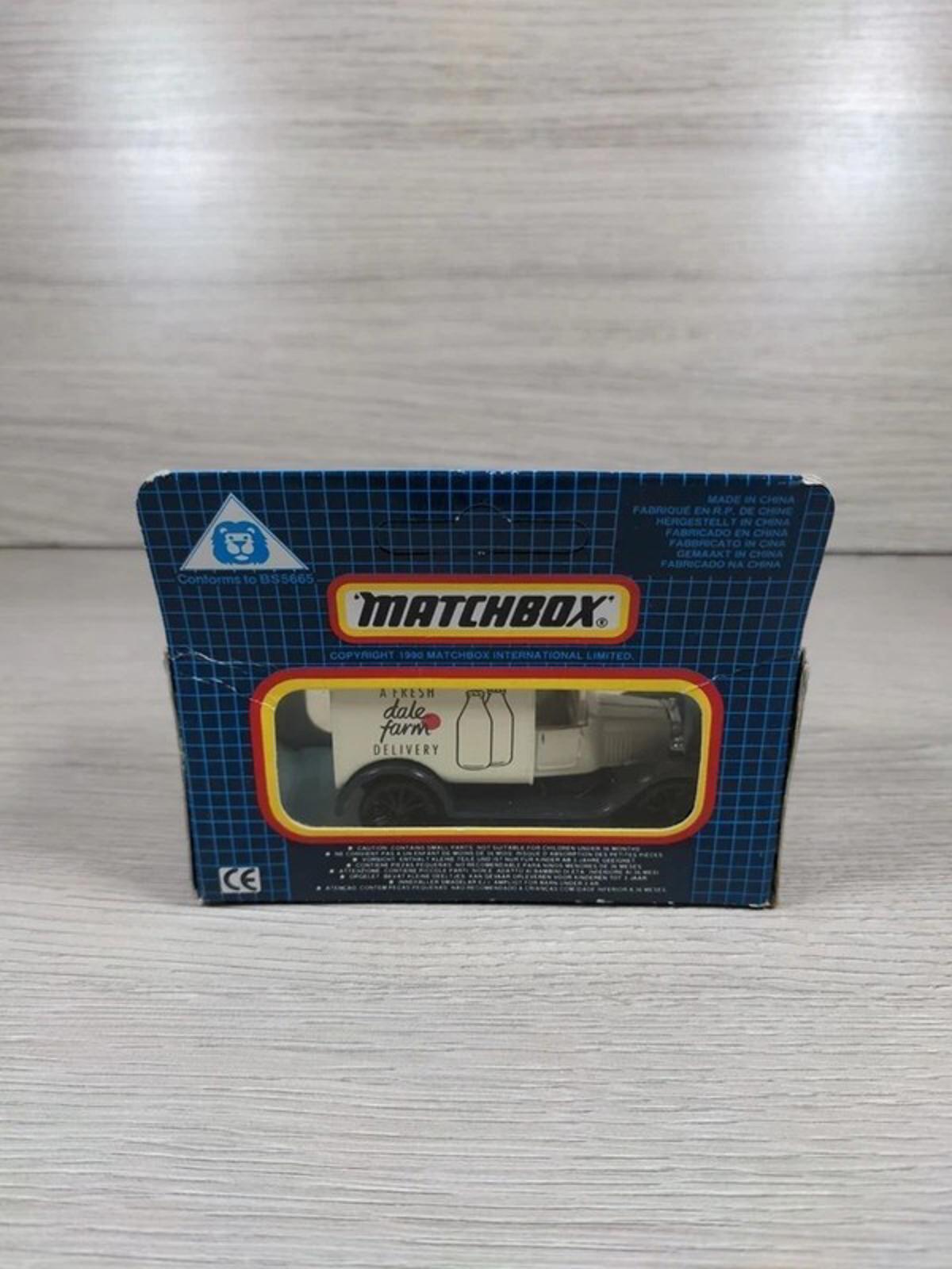 Matchbox MB-44 1921 Model 'T' Ford Diecast Van Dales Farm Sealed Box