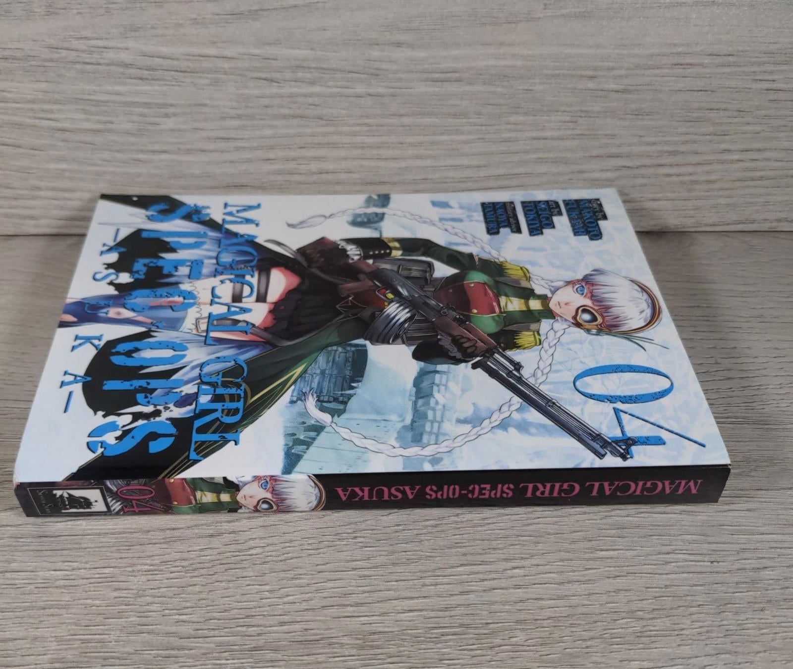 Magical Girl Spec-Ops Asuka Vol. 4 by Makoto Fukami Manga (Paperback, 2018) Book