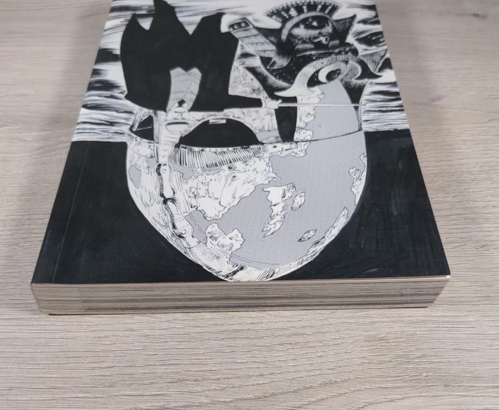 Professor Munakata's British Museum Adventure by Hoshino Yukinobu Paperback - Retrorama UK