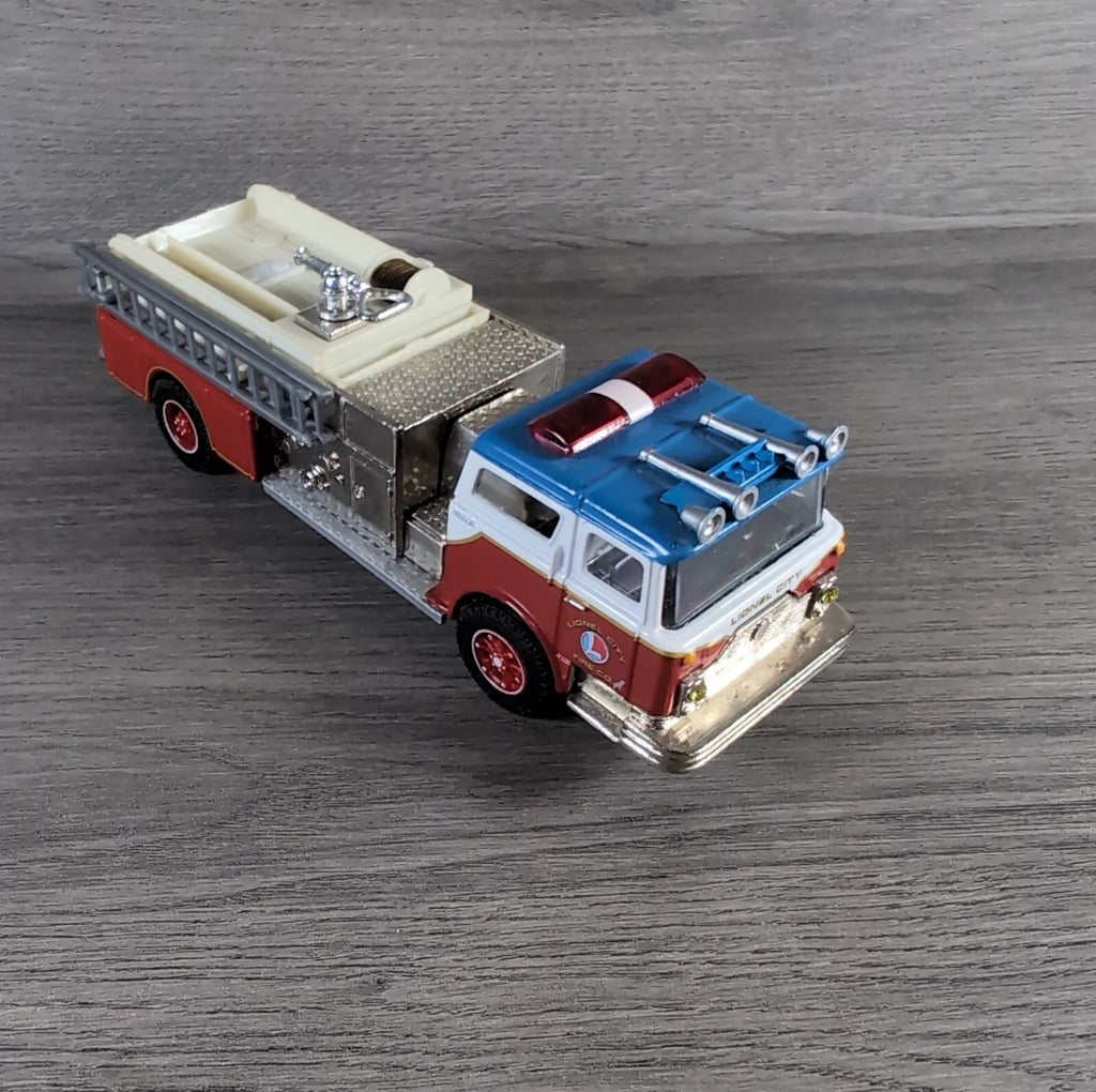 Corgi Classics 52002 Mack CF Pumper Lionel City Fire Co Die-Cast Model