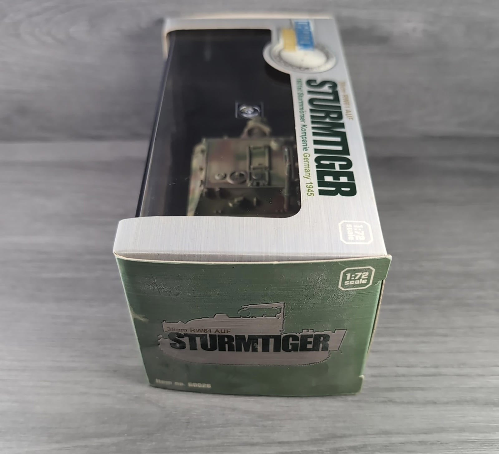 Dragon Armor Sturmtiger 38cm RW61 AUF 1:72 Scale Model Tank 60026