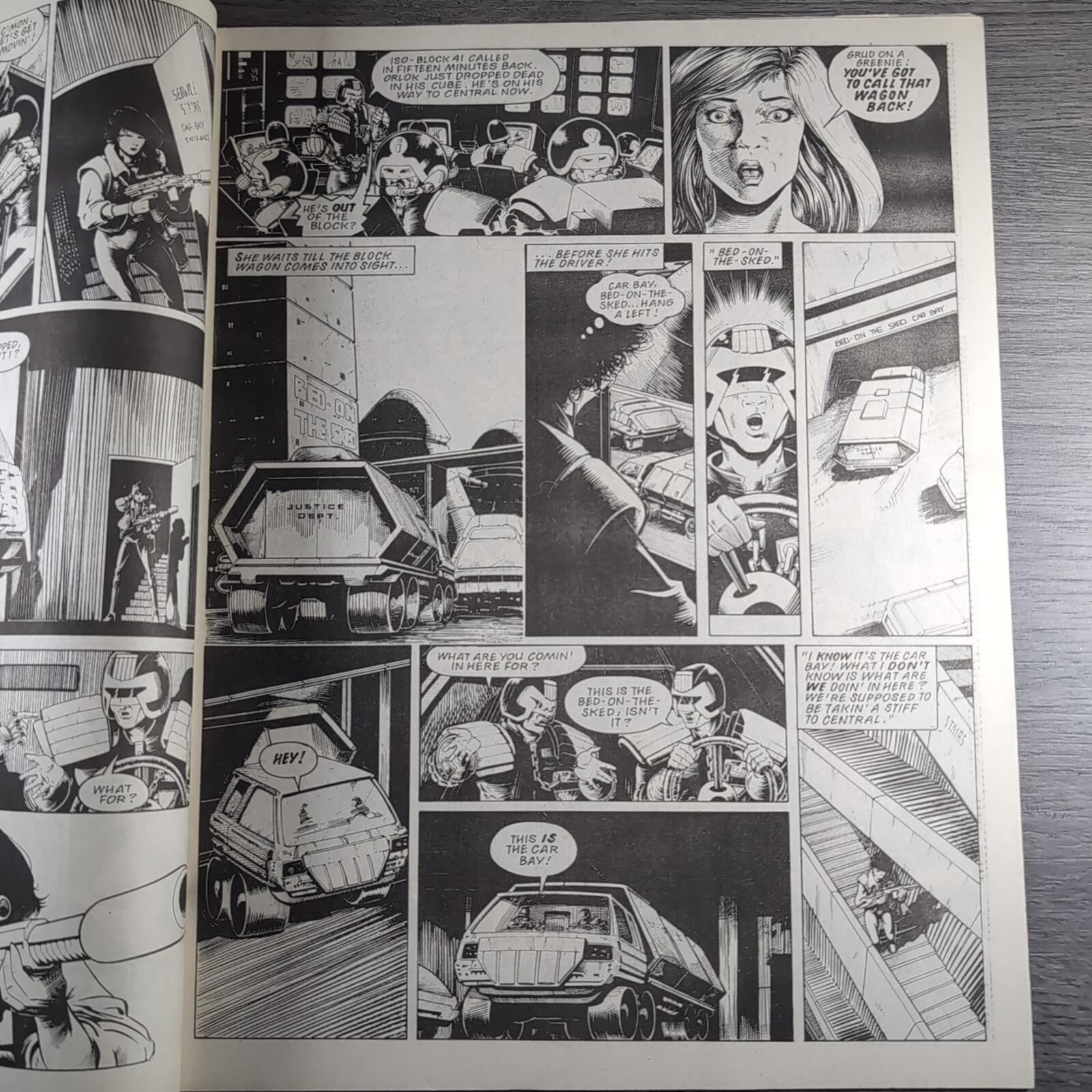 2000AD Prog 528 Featuring Judge Dredd 27th June 1987 Vintage Comic
