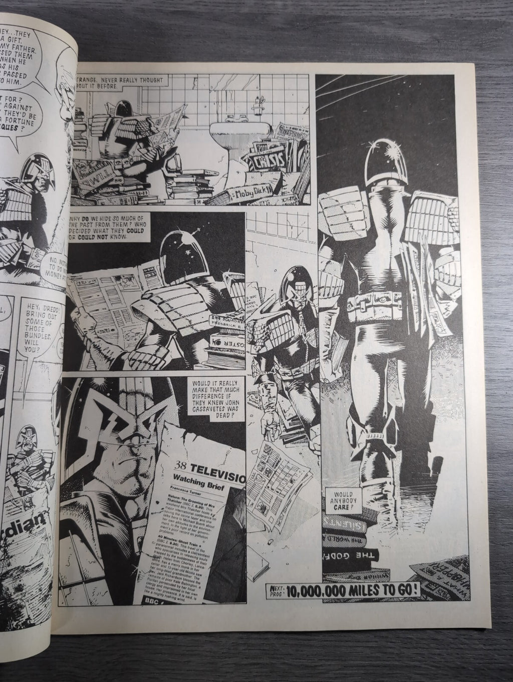 2000AD Prog 627 Featuring Judge Dread Comic 20th May 1989 Vintage Retro Comic