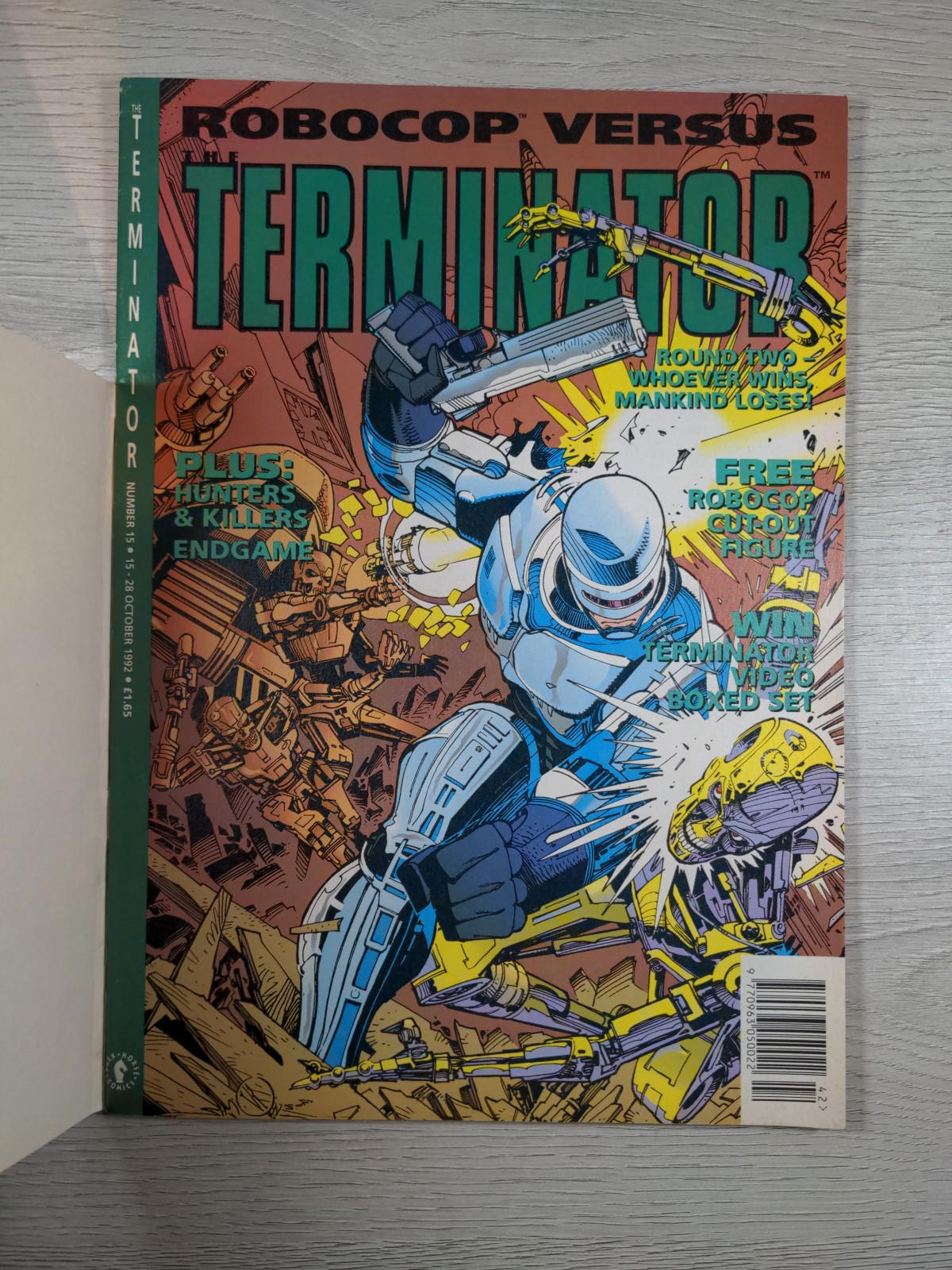 Robocop Versus The Terminator Issue 15 October 1992 Dark Horse Comics - Retrorama UK