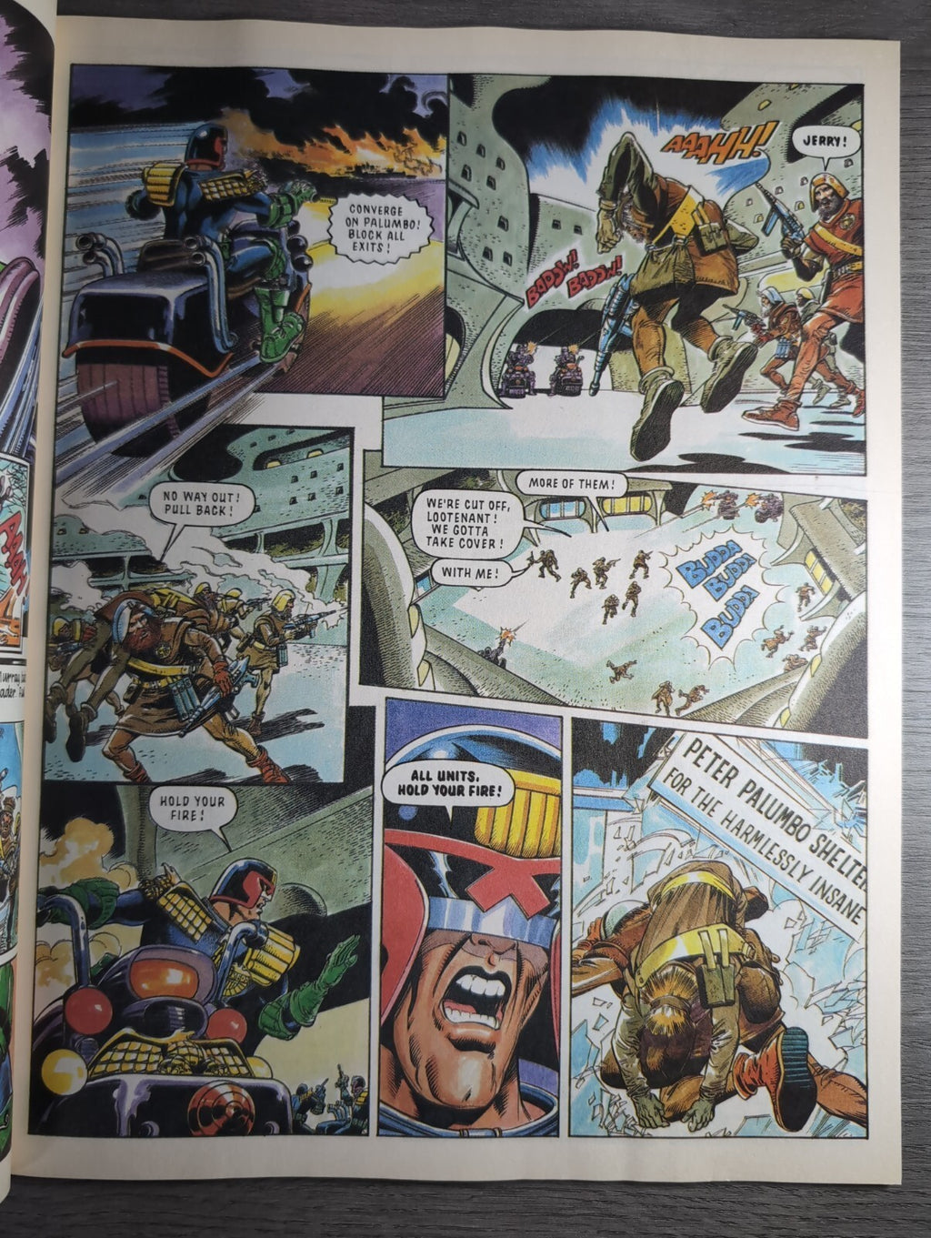 2000AD Prog 725 Featuring Judge Dredd Comic 6th Apr 1991 Vintage Retro Comic