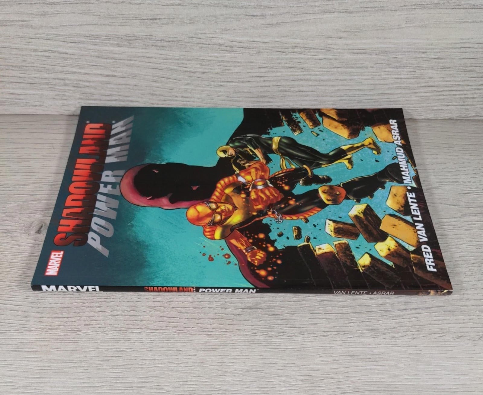Shadowland: Power Man by Fred Van Lente Marvel Paperback Comic Book 2011 - Retrorama UK