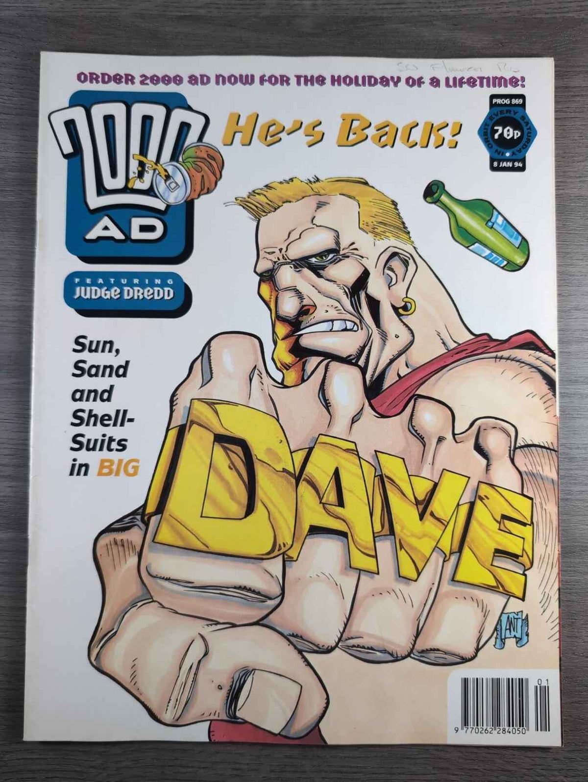 2000AD Prog 869 Featuring Judge Dredd Comic 8th Jan 1994 Vintage Retro Comic