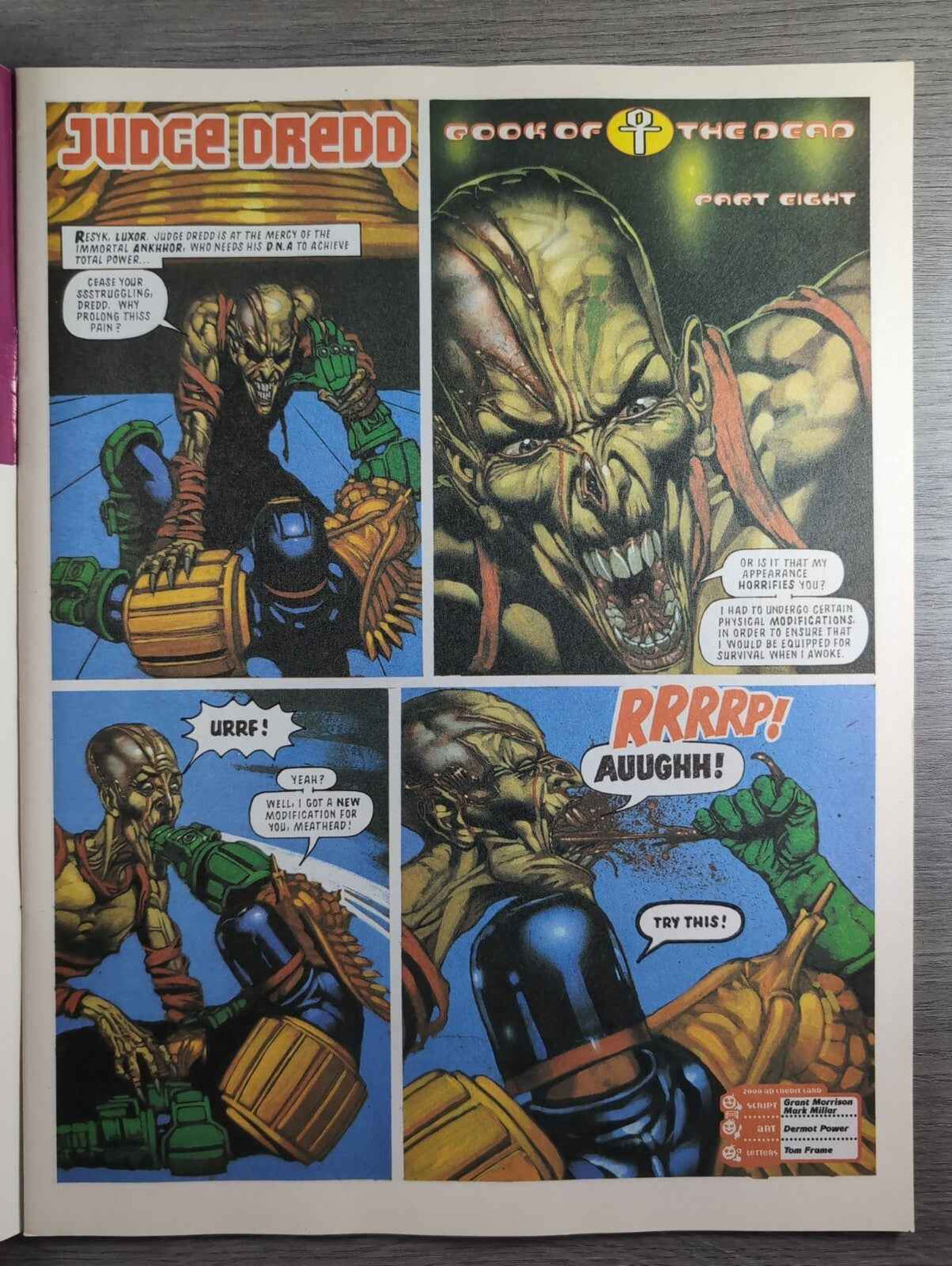 2000AD Prog 866 Featuring Judge Dredd Comic 18th Dec 1993 Vintage Retro Comic