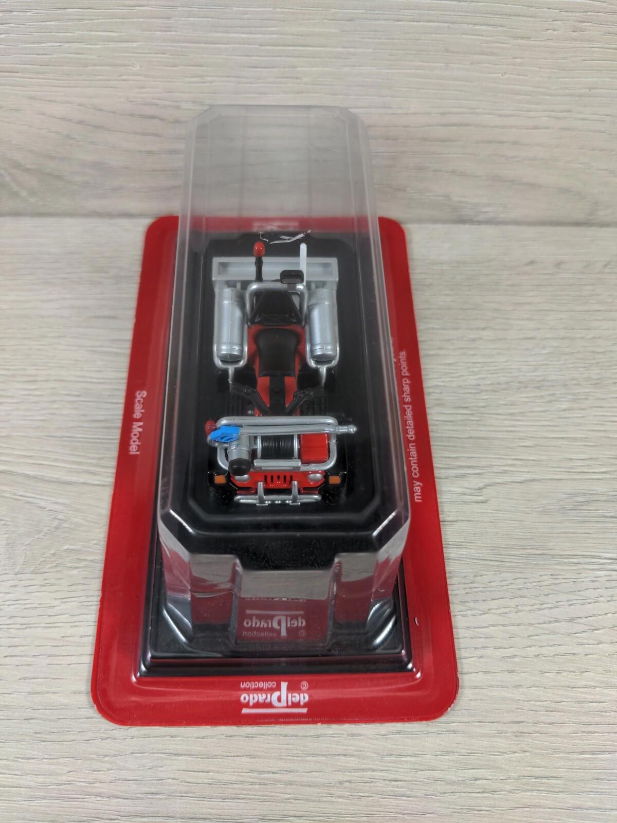 DelPrado Fire Engines of the World 1:32 Firexpress Mini Fire Truck Diecast Model