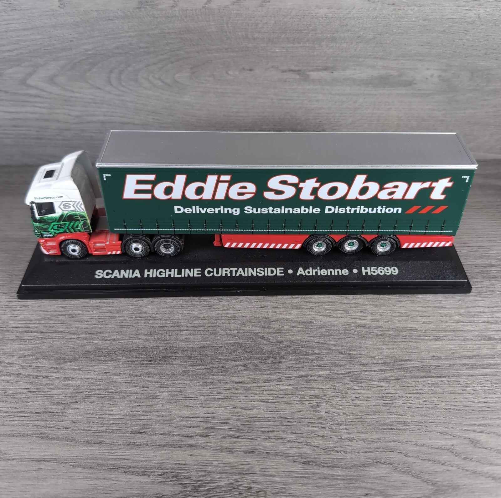 Atlas Editions Eddie Stobart Scania Highline Curtainside Adrienne H5699 1:76