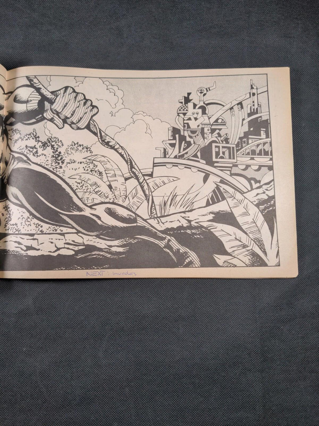 Marvel Comics  - Super Spider -Man - Issue No 213 March 1977