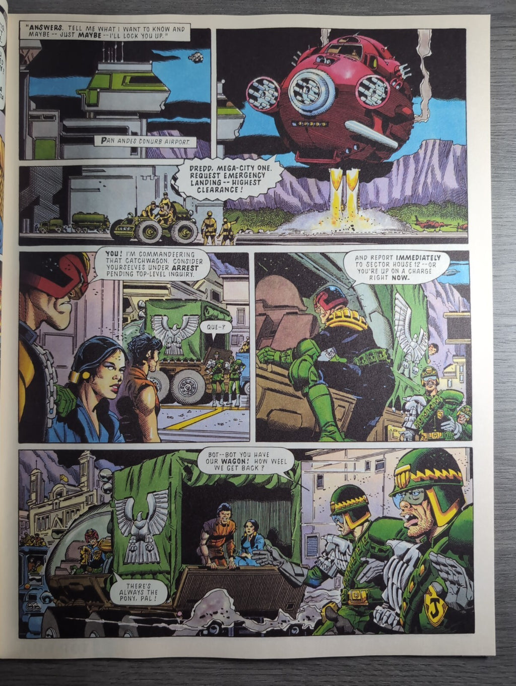 2000AD Prog 878 Featuring Judge Dredd Comic 11th March 1994 Vintage Retro Comic
