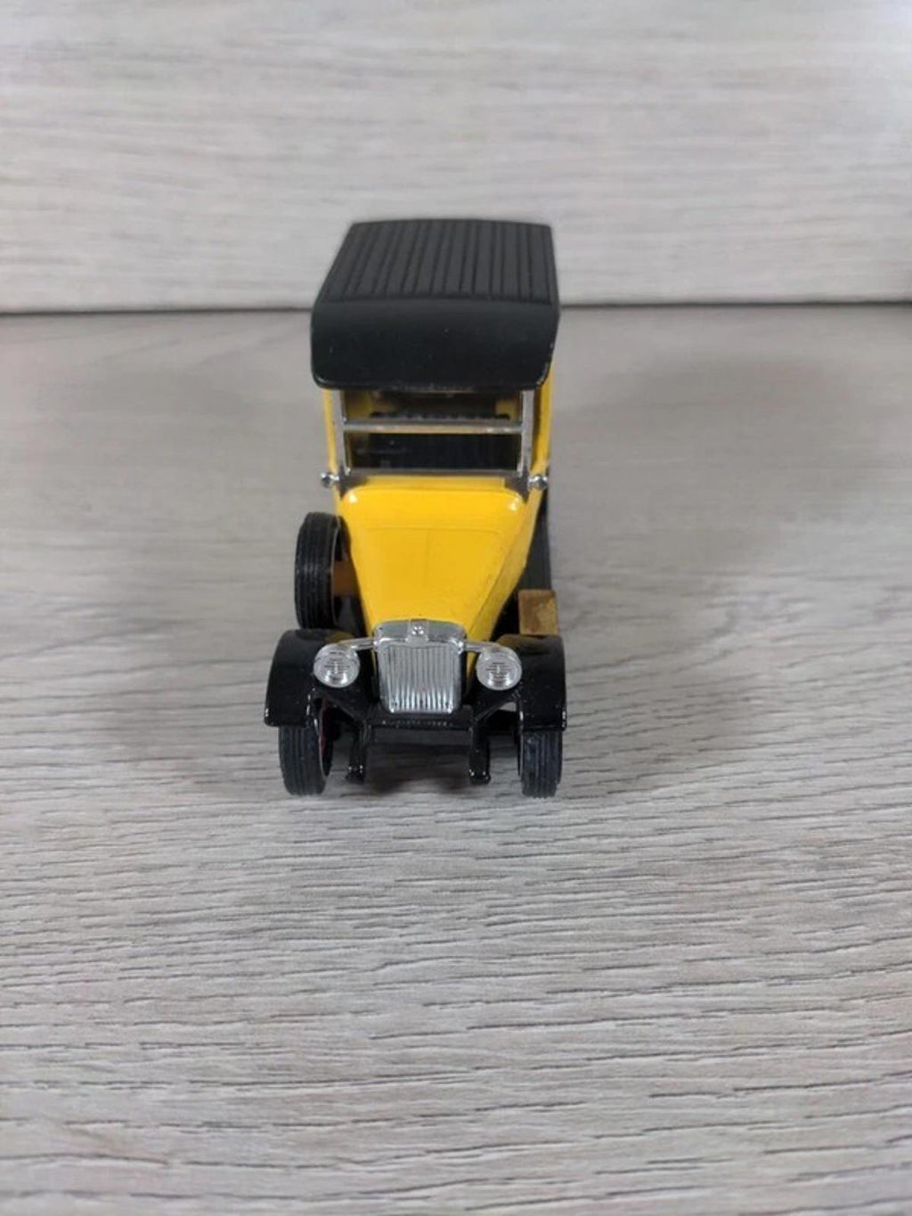 Matchbox Models of Yesteryear Y-5 1927 Talbot Yellow Diecast Van 1:43 Scale - Retrorama UK