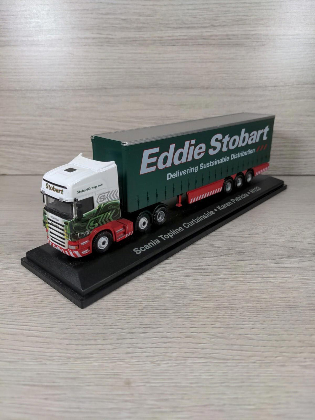 Atlas Editions Eddie Stobart Scania Topside Curtainside Karen Patricia H123
