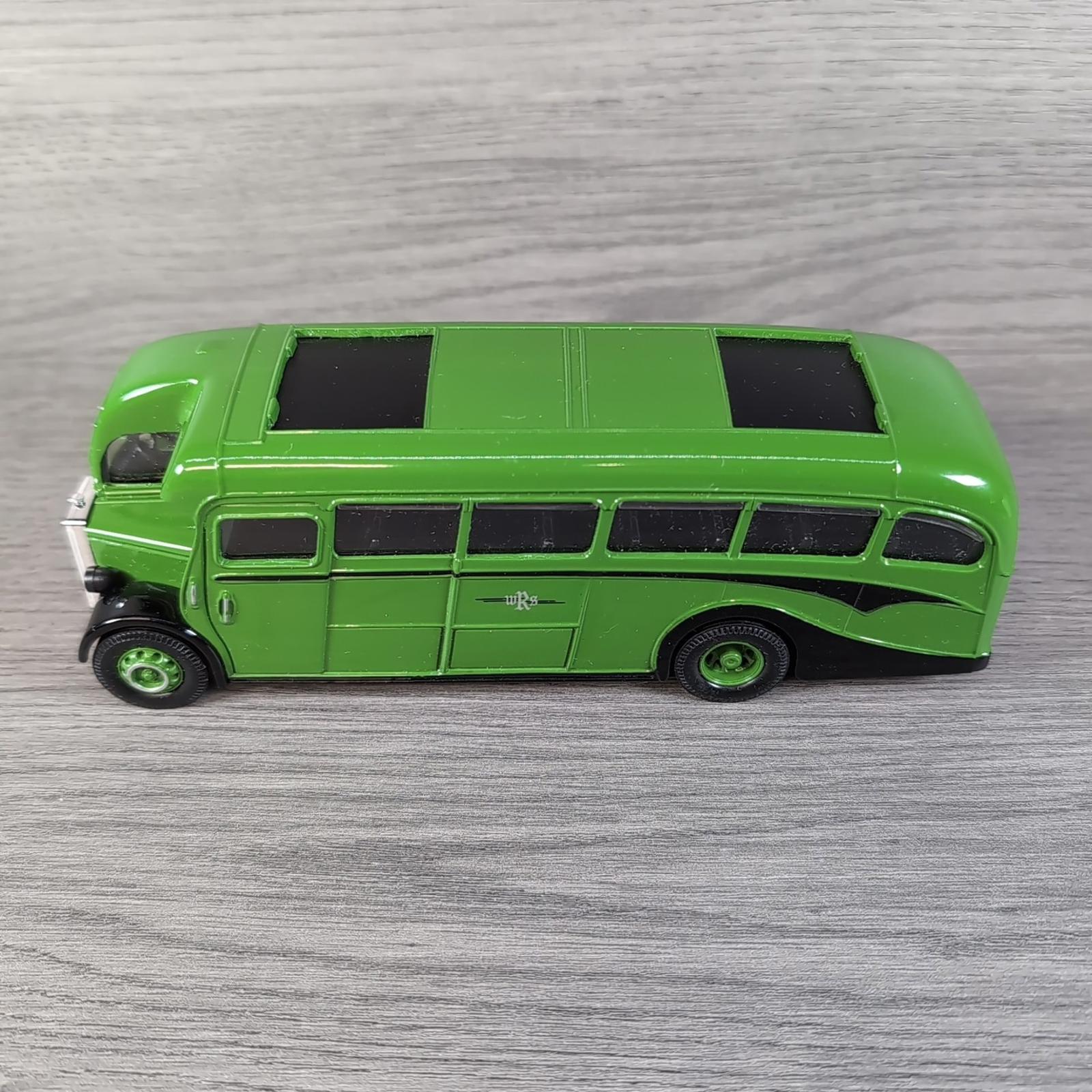 Corgi Classics Commercials The East Lancashire Guy Arab Leyland Tiger Model
